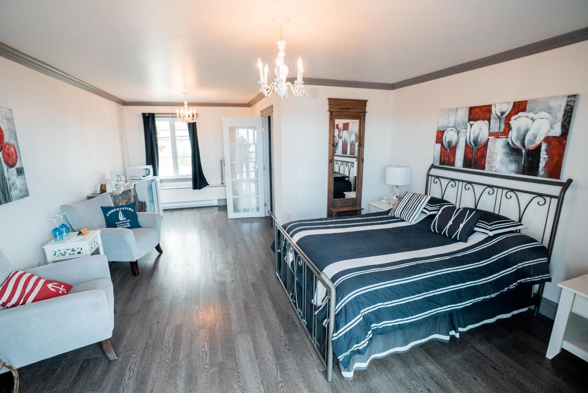 Queen Room with Sea View