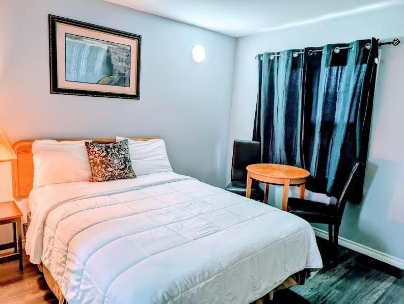 Queen Suite