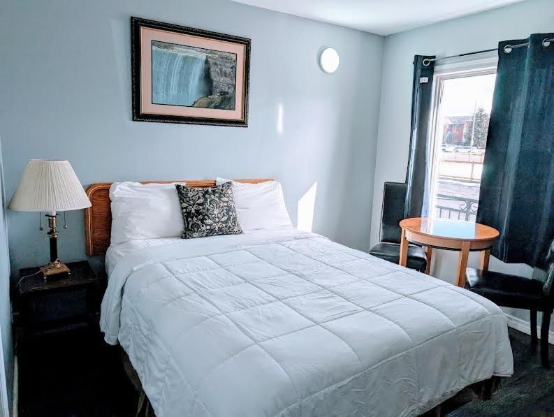 Queen Suite