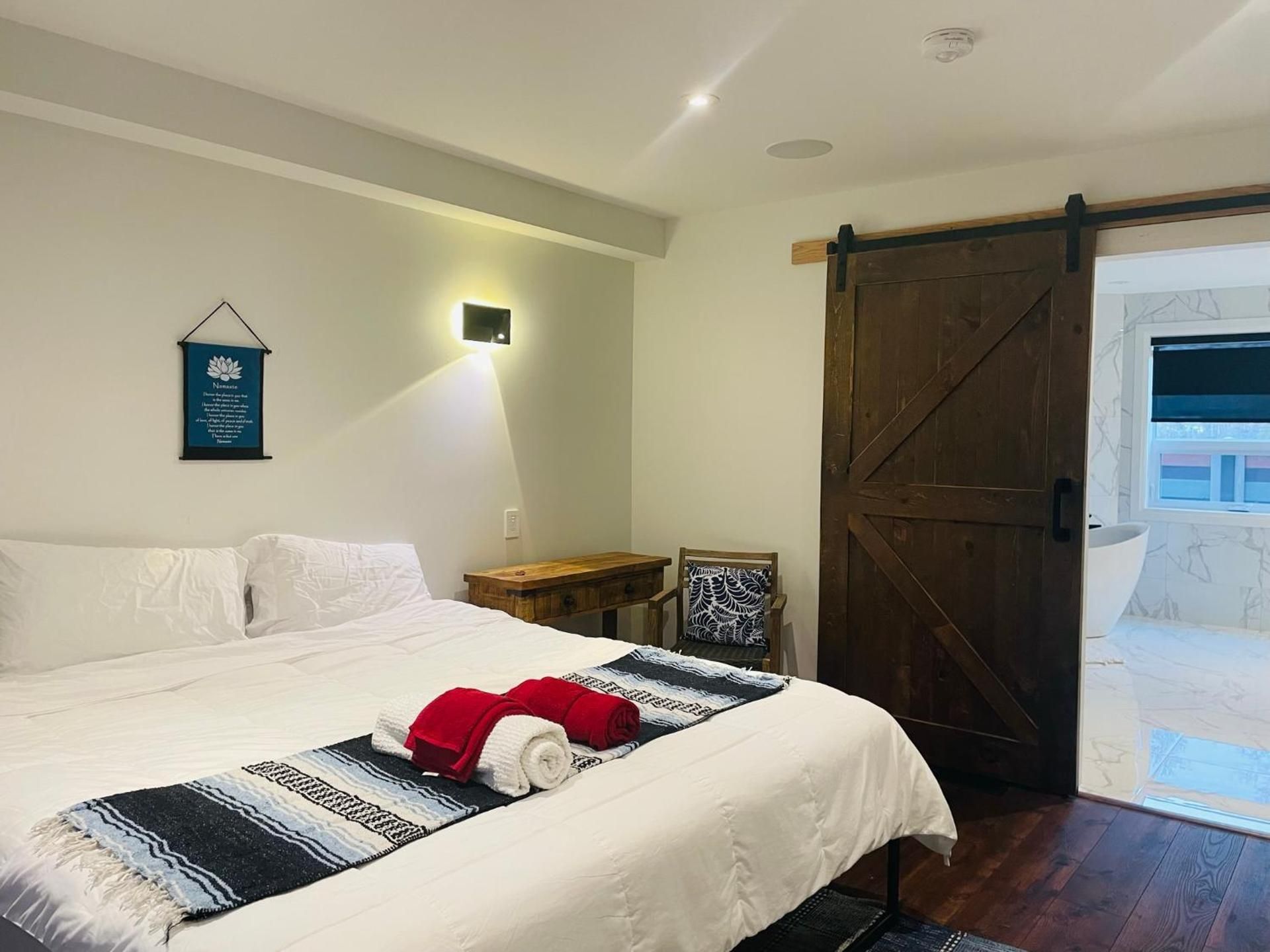 King Room with Spa Bath
