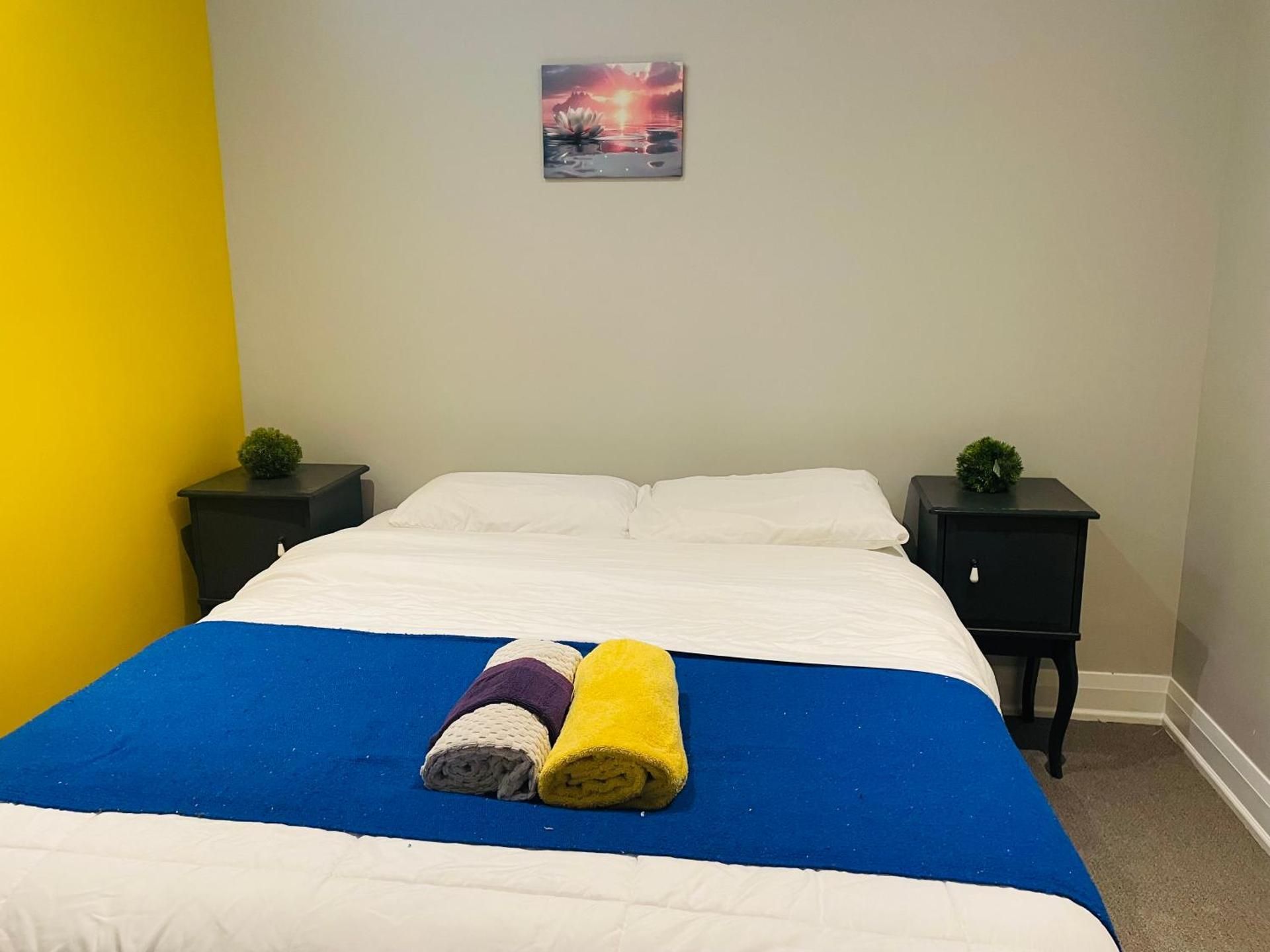Deluxe Queen Room