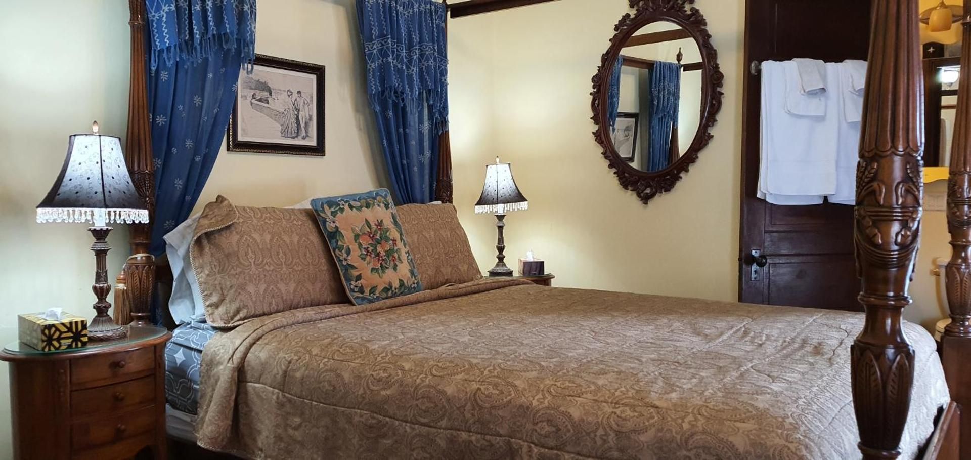 A Night to Remember B & B Queen Room with Spa Bath