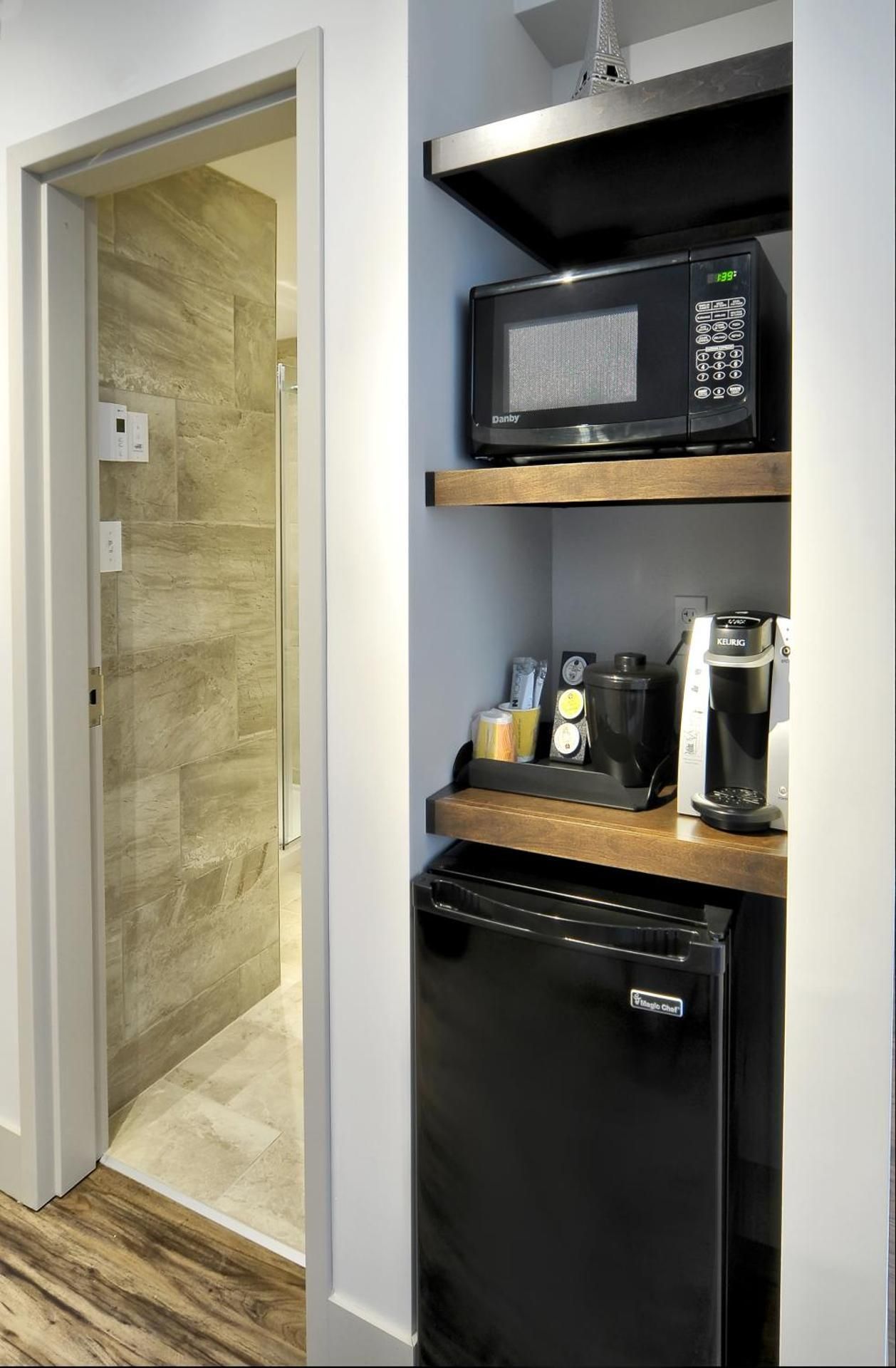 Hotel Le Floral Superior Family Suite with Two Queen Beds 3