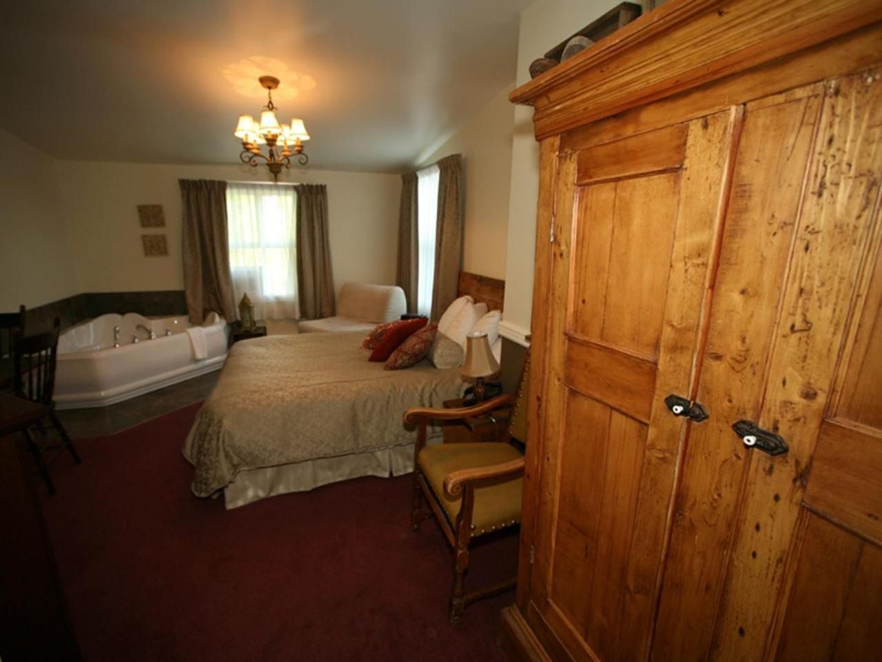 Superior Queen Room