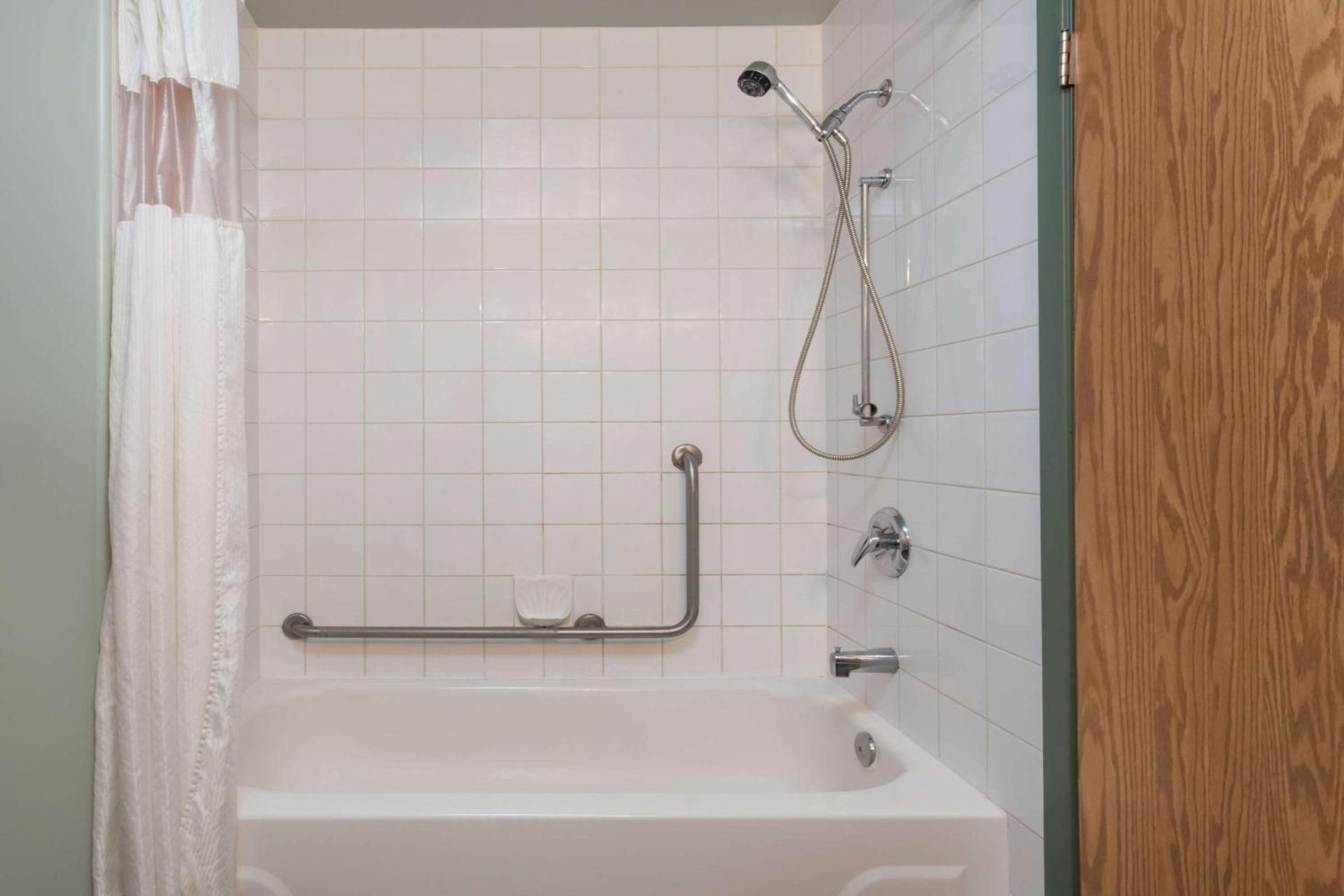 Days Inn by Wyndham Taber 1 Queen Bed, Drive-Up Mobility Accessible Room, Ground Floor, Non-Smoking