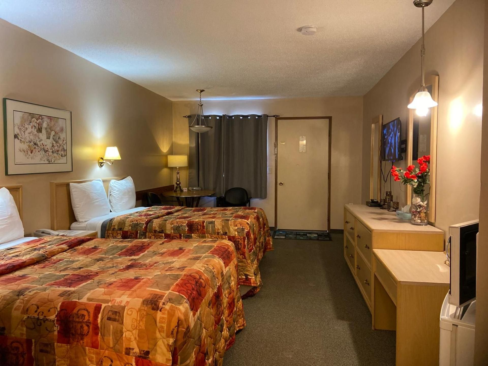 Classic Quadruple Room