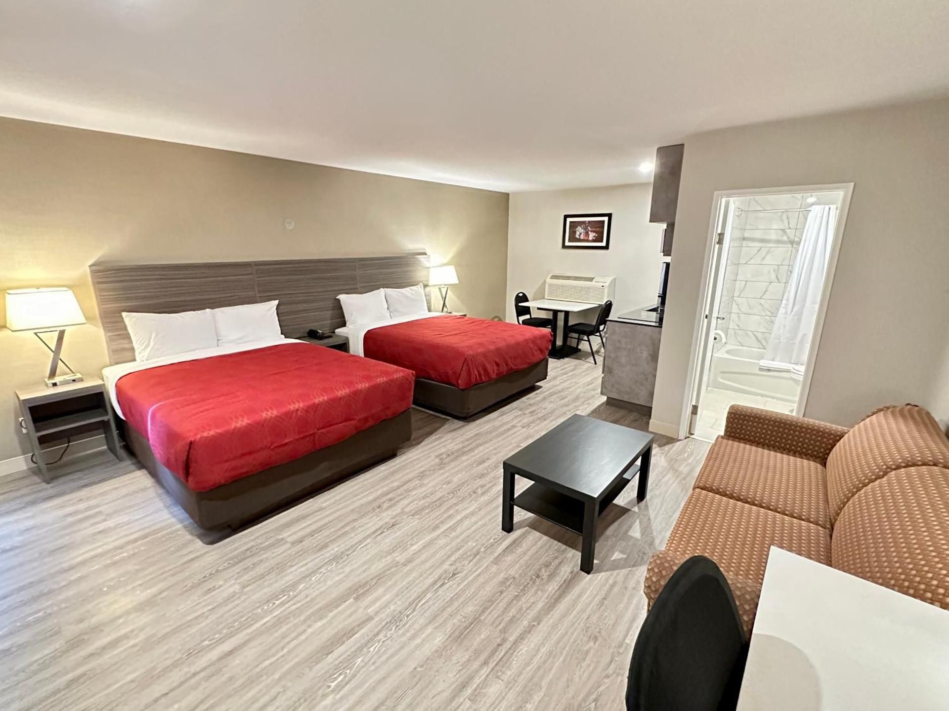 2 Queen Beds, Efficiency, Non-smoking
