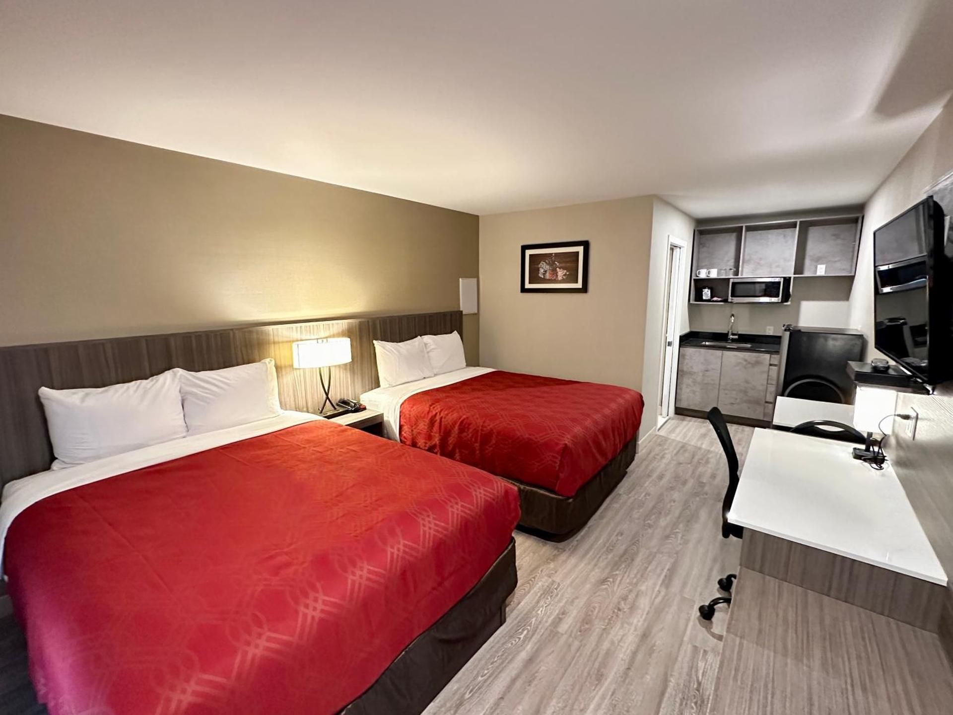 2 Queen Beds, Efficiency, Non-smoking