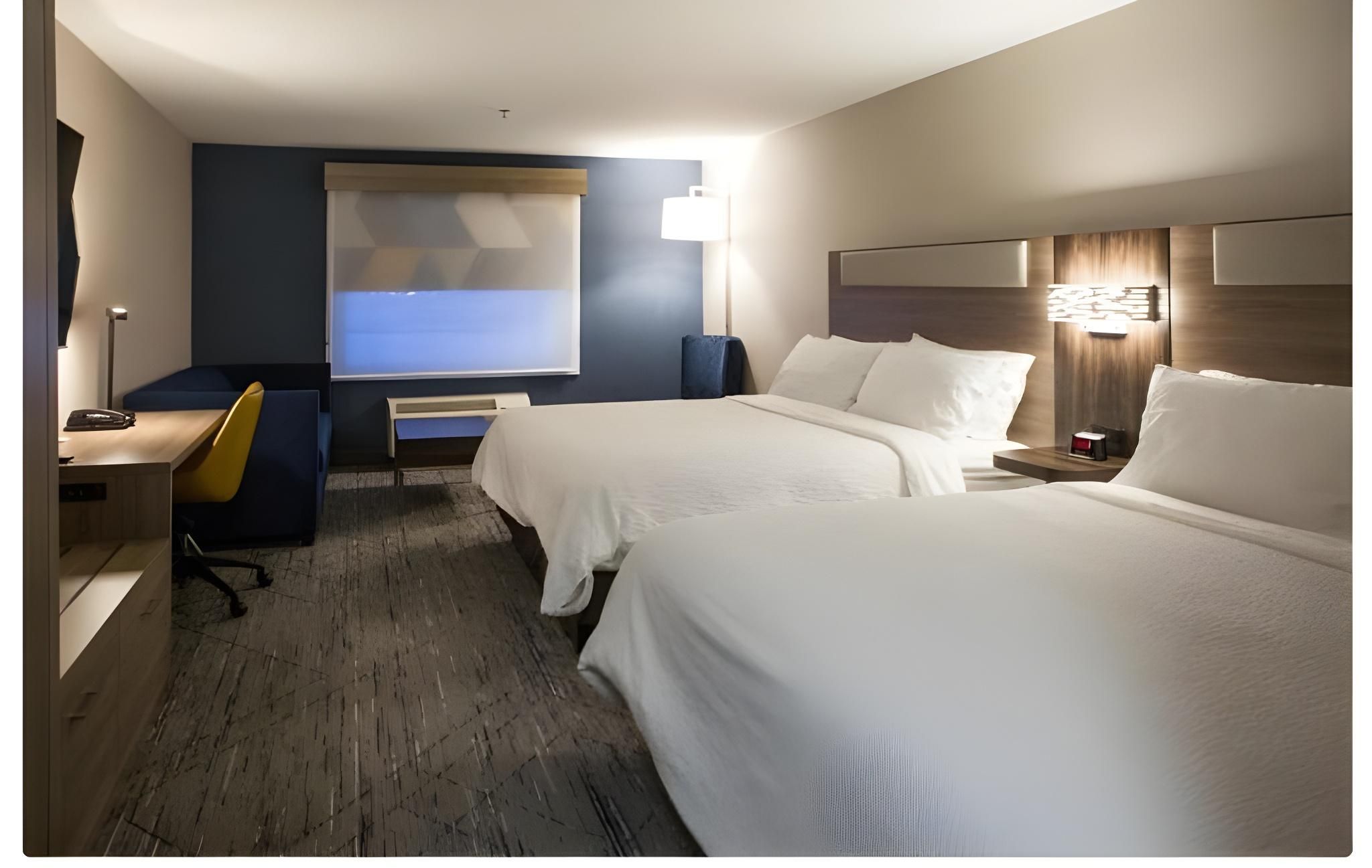 Holiday Inn Express And Suites Prince Albert South By IHG 2 King Suite Sofabed