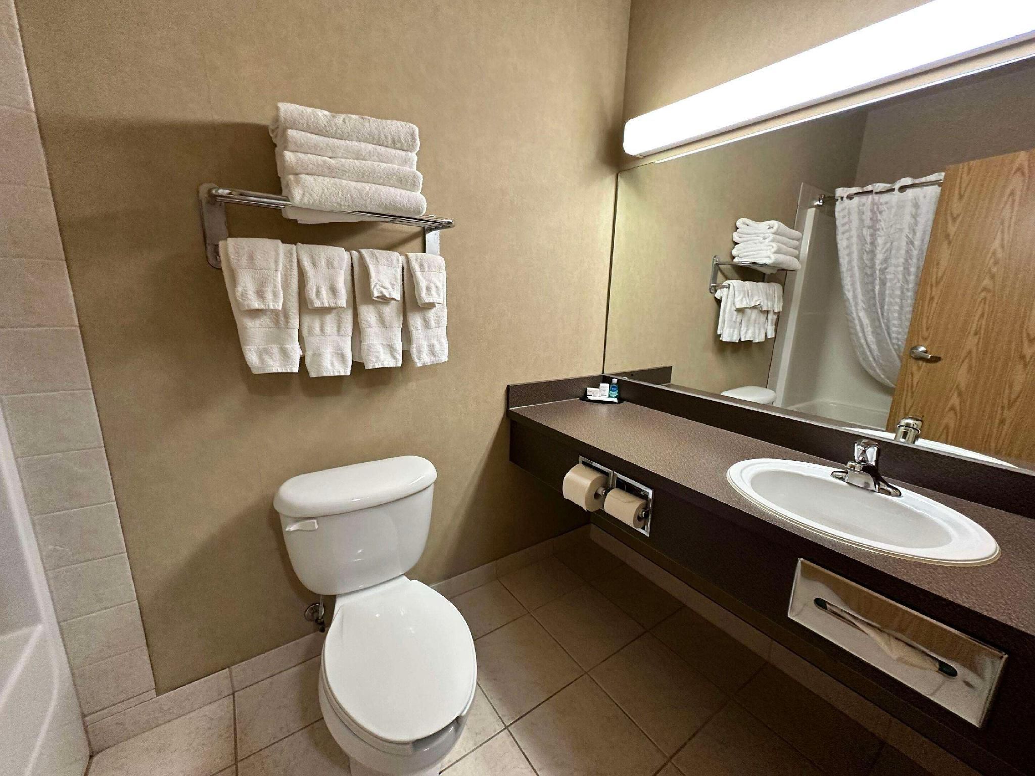 3 Double Beds, Nonsmoking