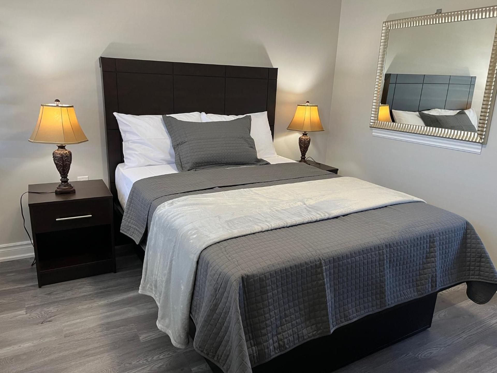 Miracle Motel Family Room