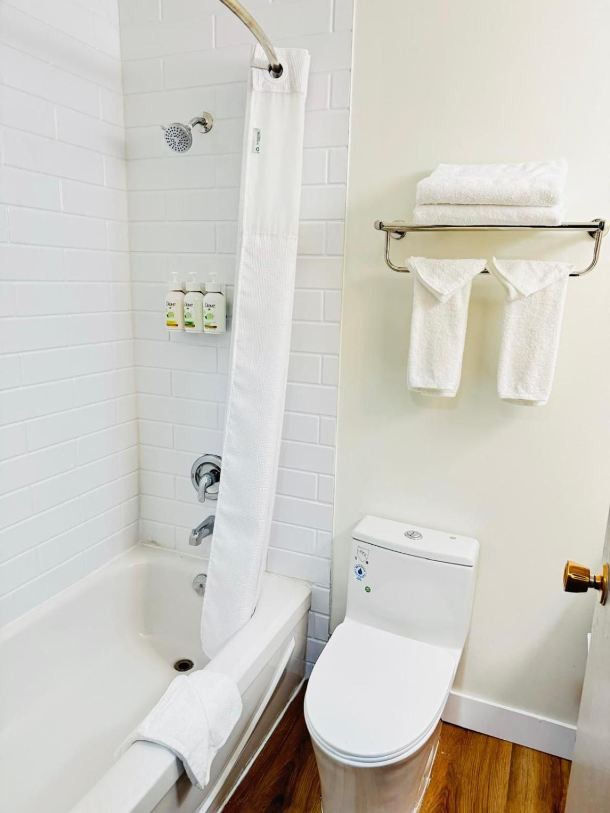 1 Queen Bed, Non-Smoking