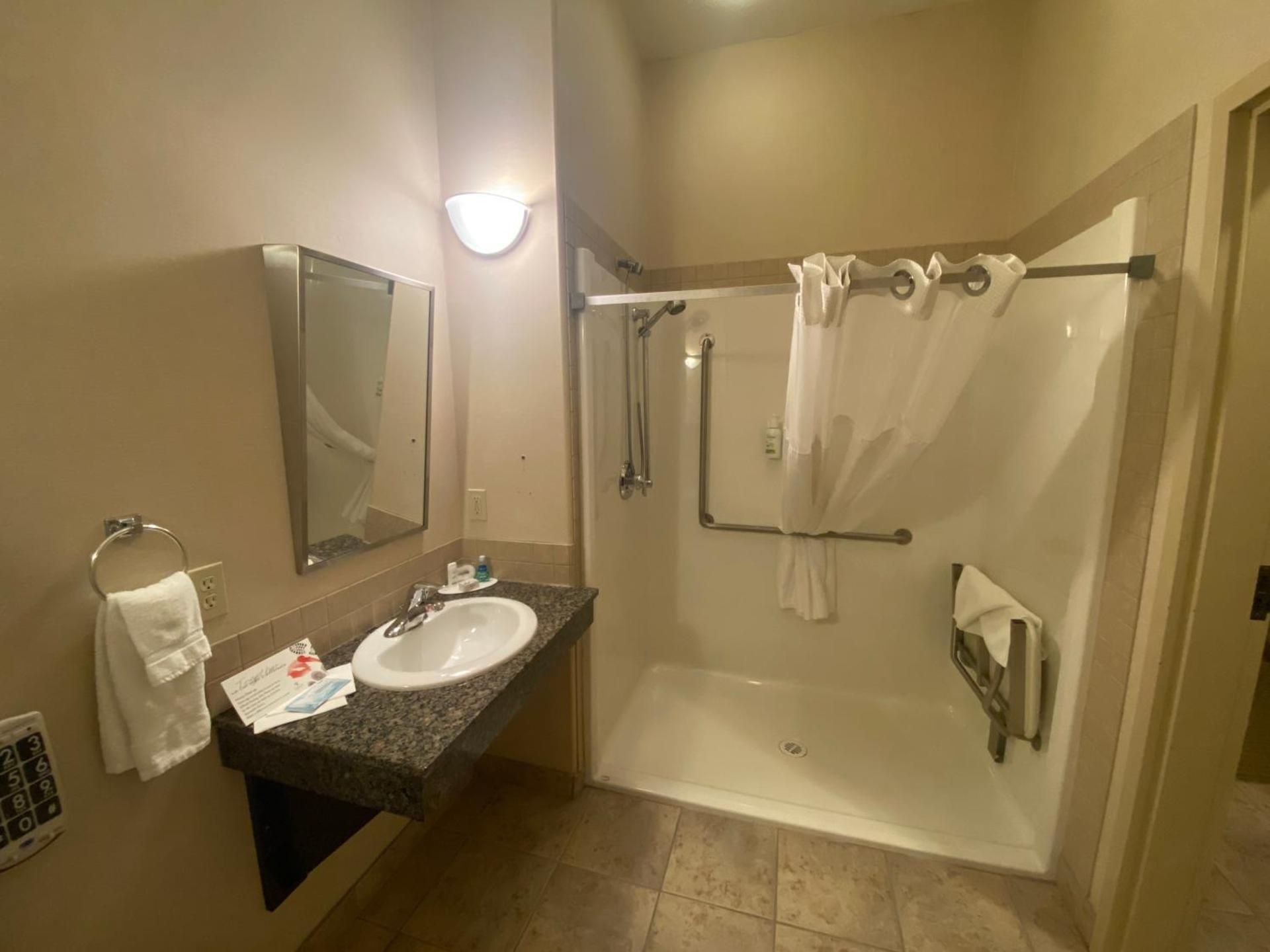 Ramada by Wyndham Westlock ADA Accessible Standard King Non-Smoking 3