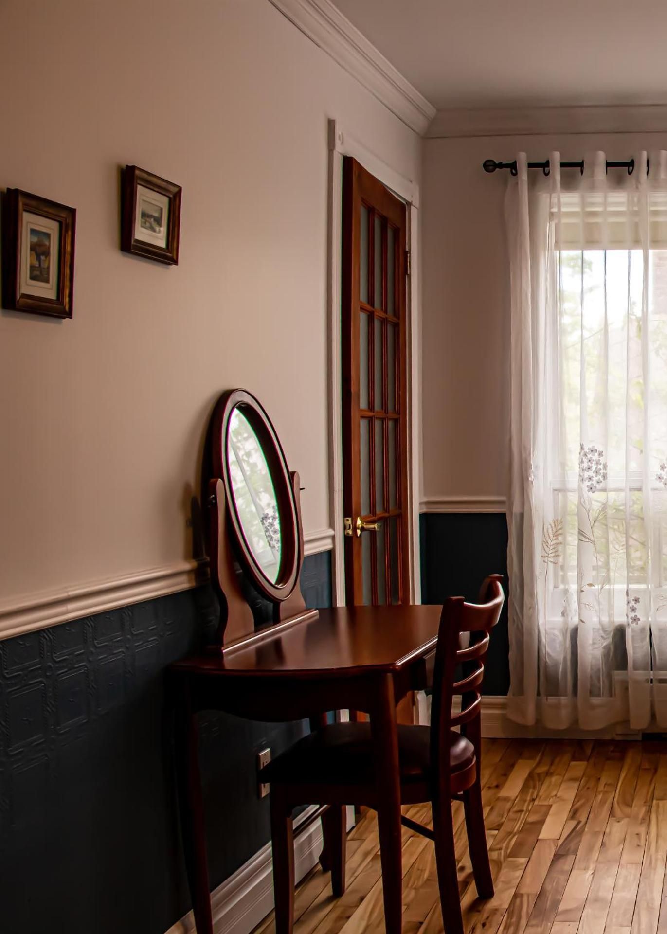 Quadruple Room with Private Bathroom