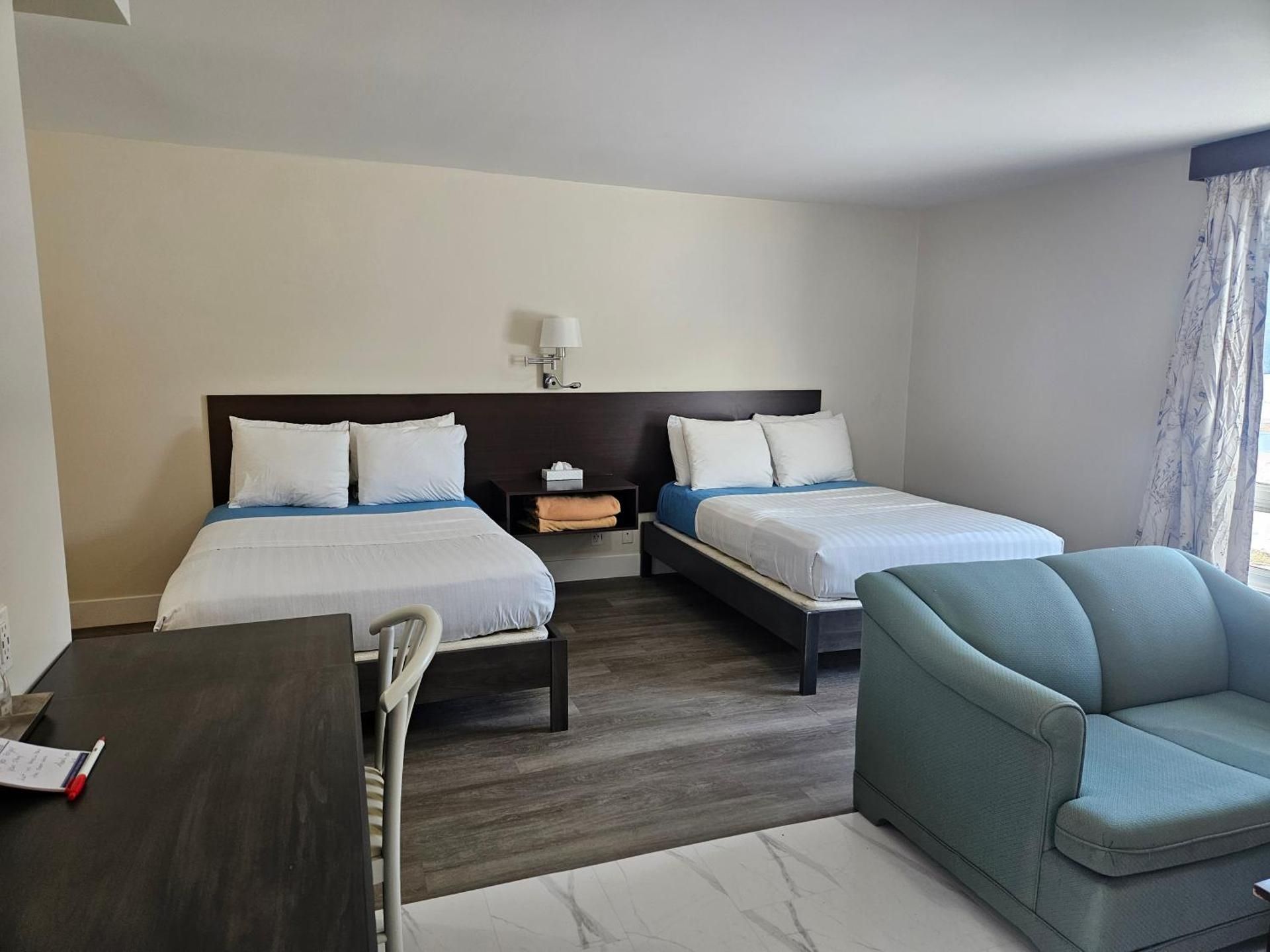Standard Suite