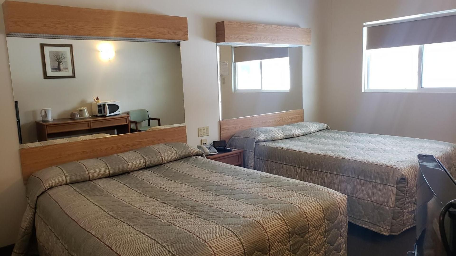 Deluxe Queen Room with Two Queen Beds