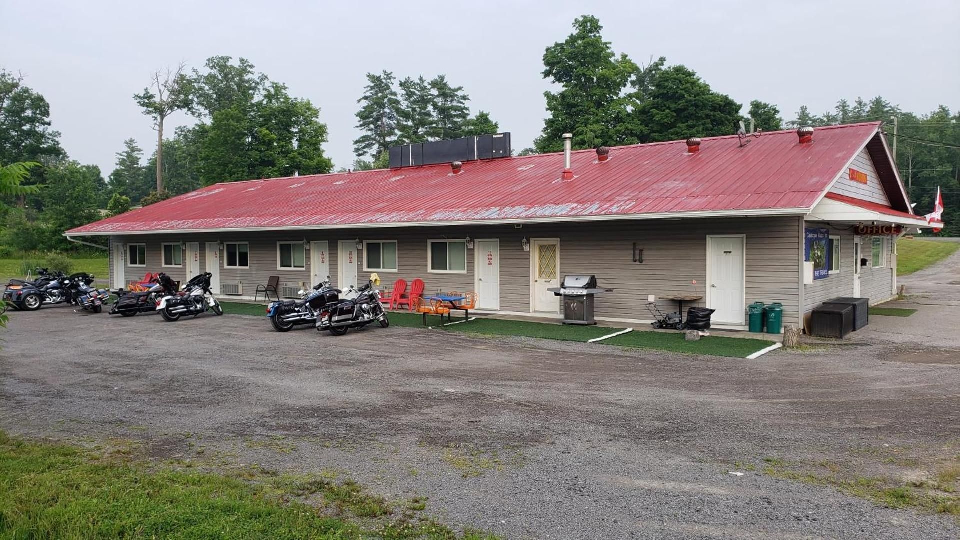 Calabogie Motor Inn