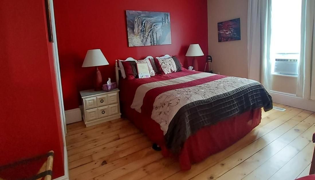 Large Twin Room