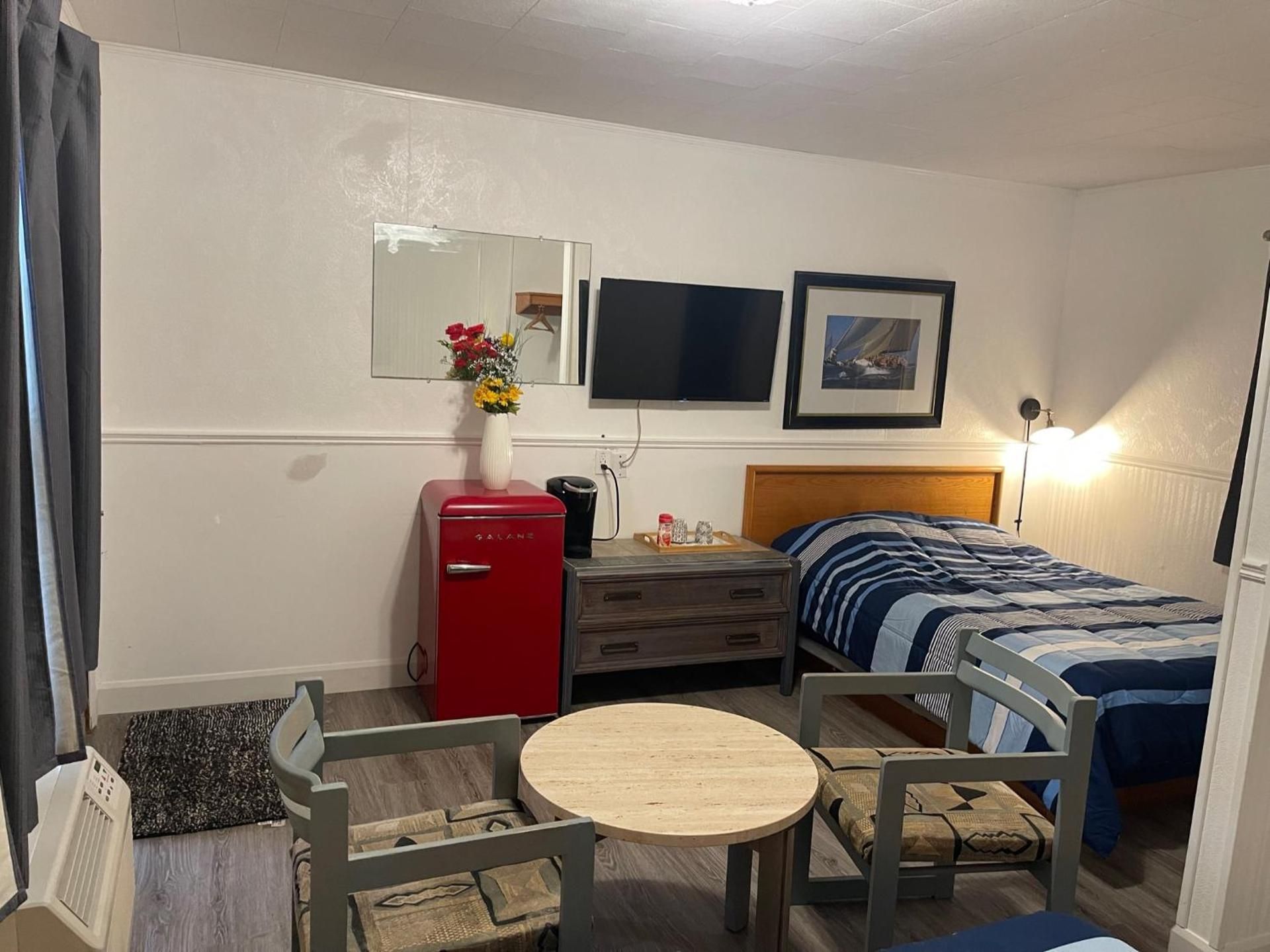 Quadruple Room with Bathroom