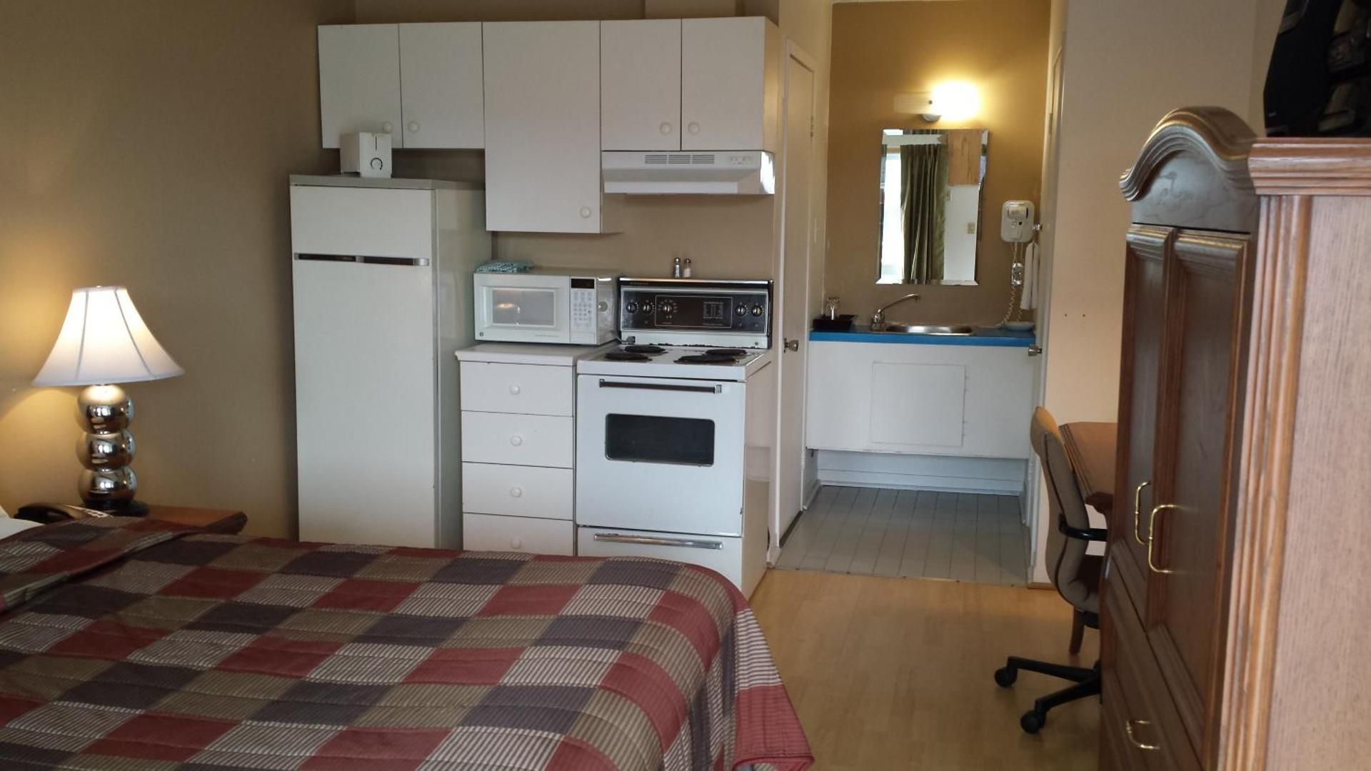Double Room with Kitchenette