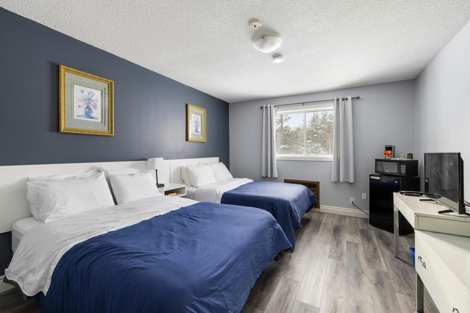 Double Room with Extra Bed