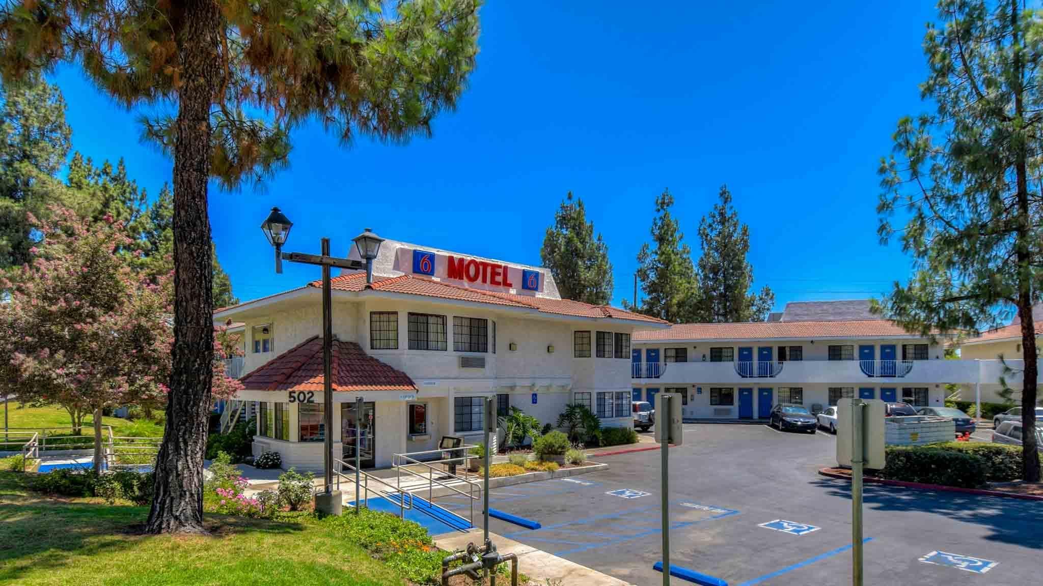 Motel 6 San Dimas, CA - Los Angeles