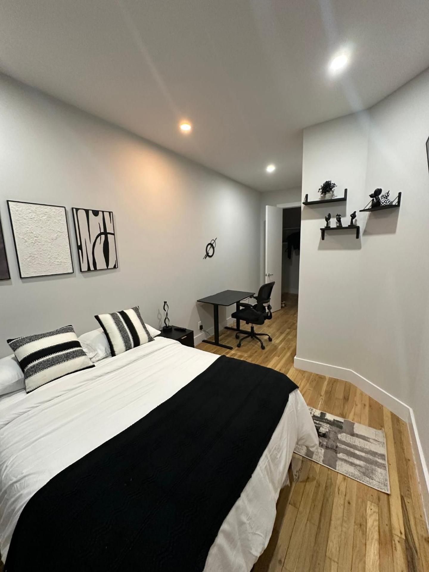 Double Room with Shared Bathroom