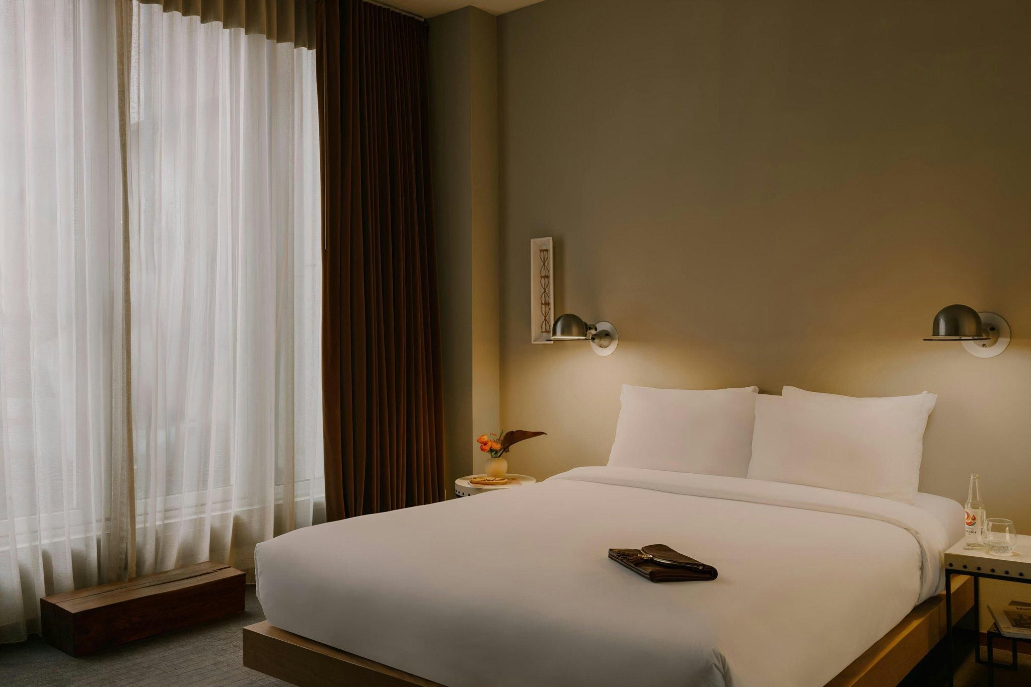 Guest Room, 1 Queen, Terrace