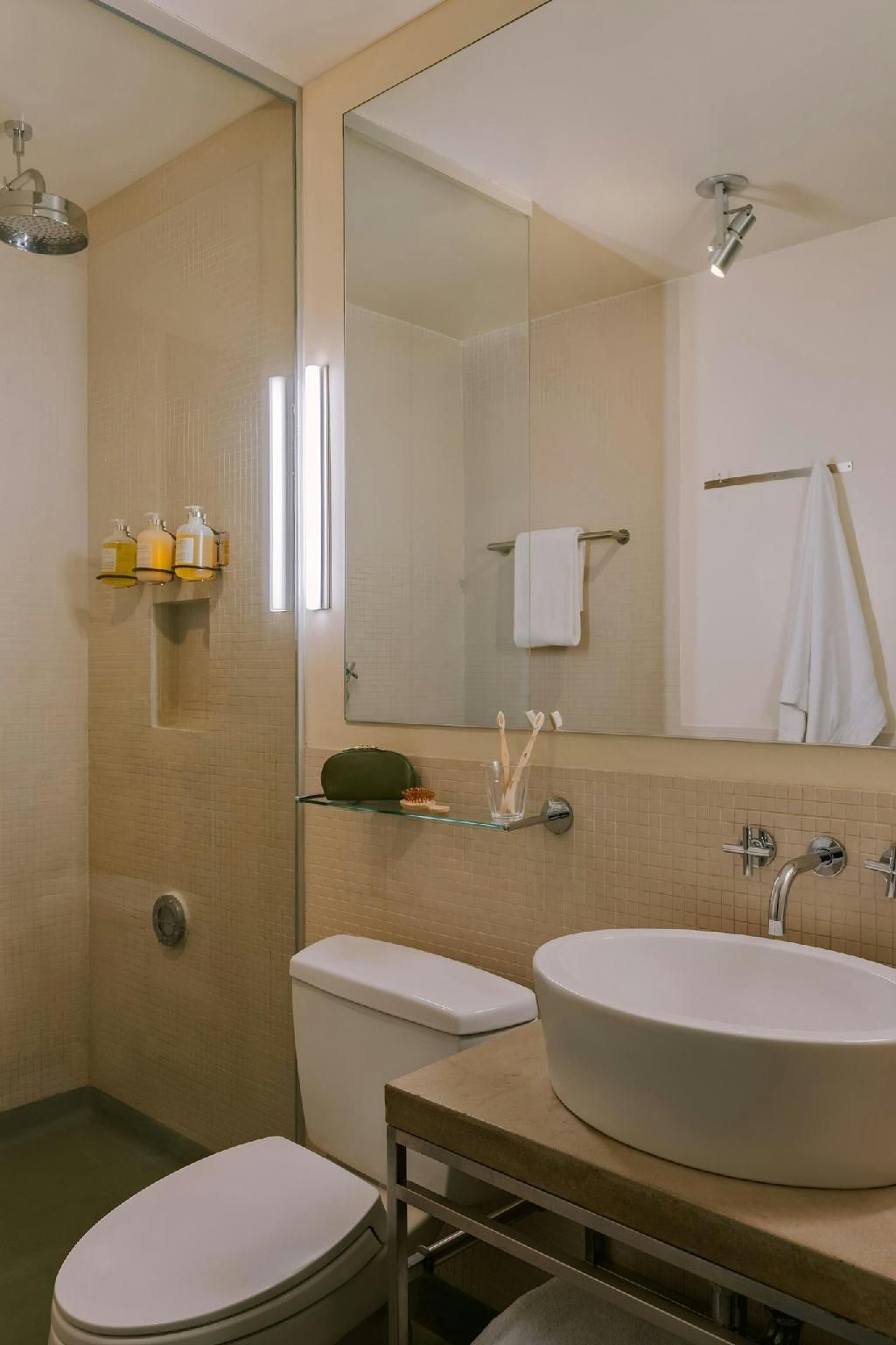 Guest Room, 1 King