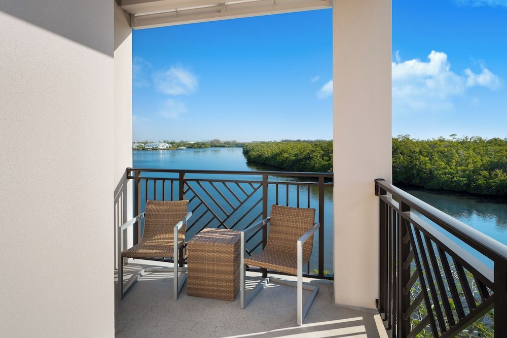 1-Bedroom Suite 2 Queen Beds Accessible Tub