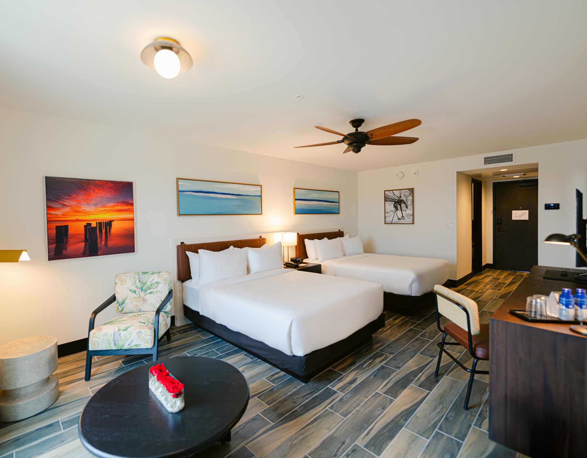 Riverview Balcony 2 Queen