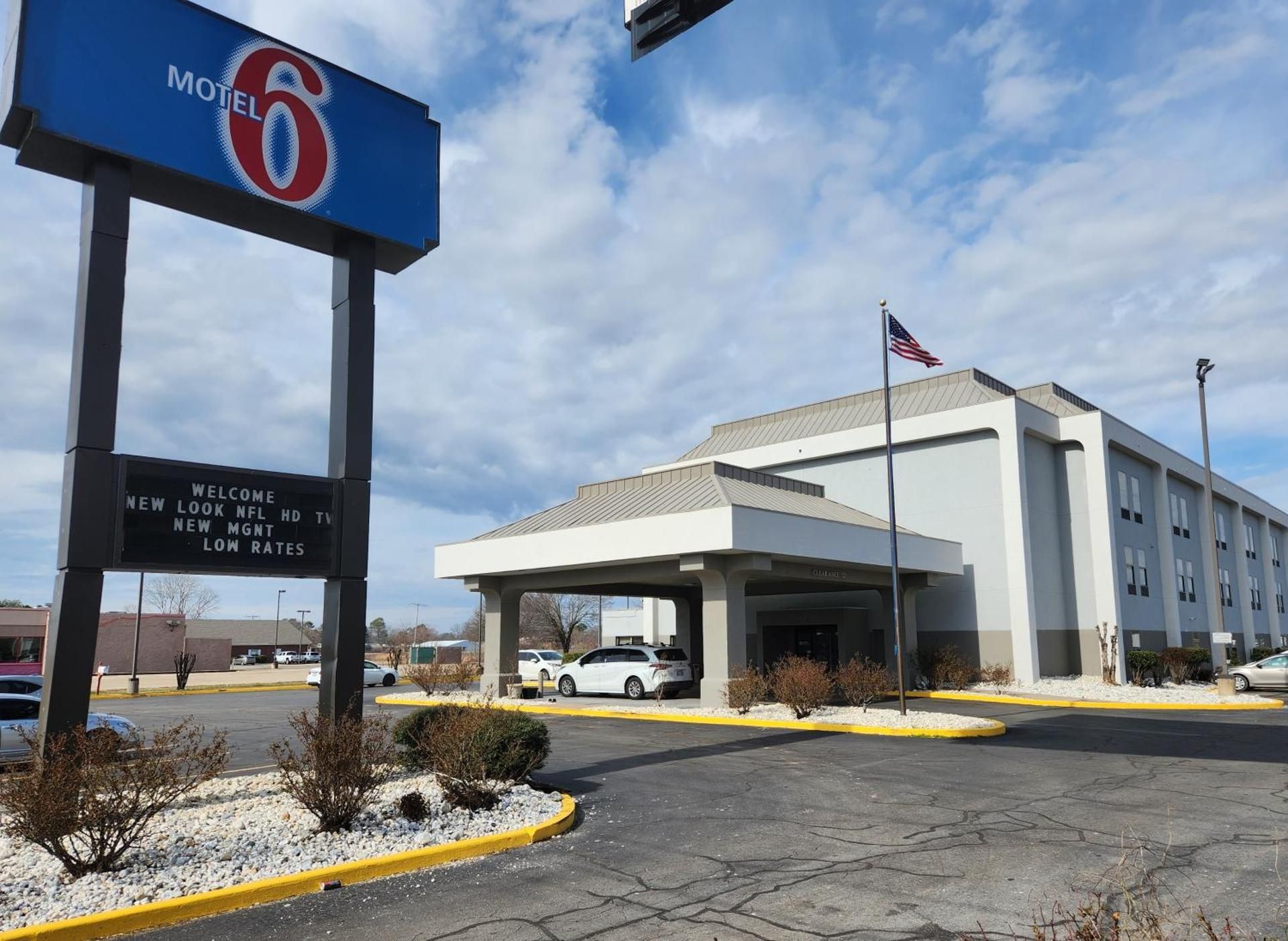 Motel 6 Pine Bluff, AR