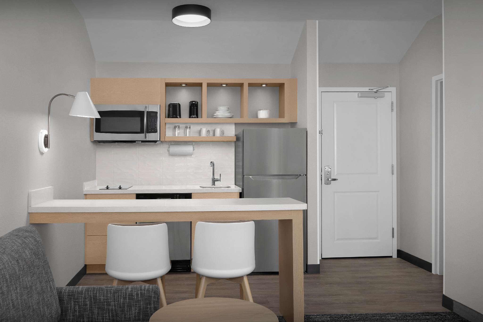 TownePlace Suites by Marriott Annapolis 1 Bedroom Suite, 1 King, Sofa bed 3