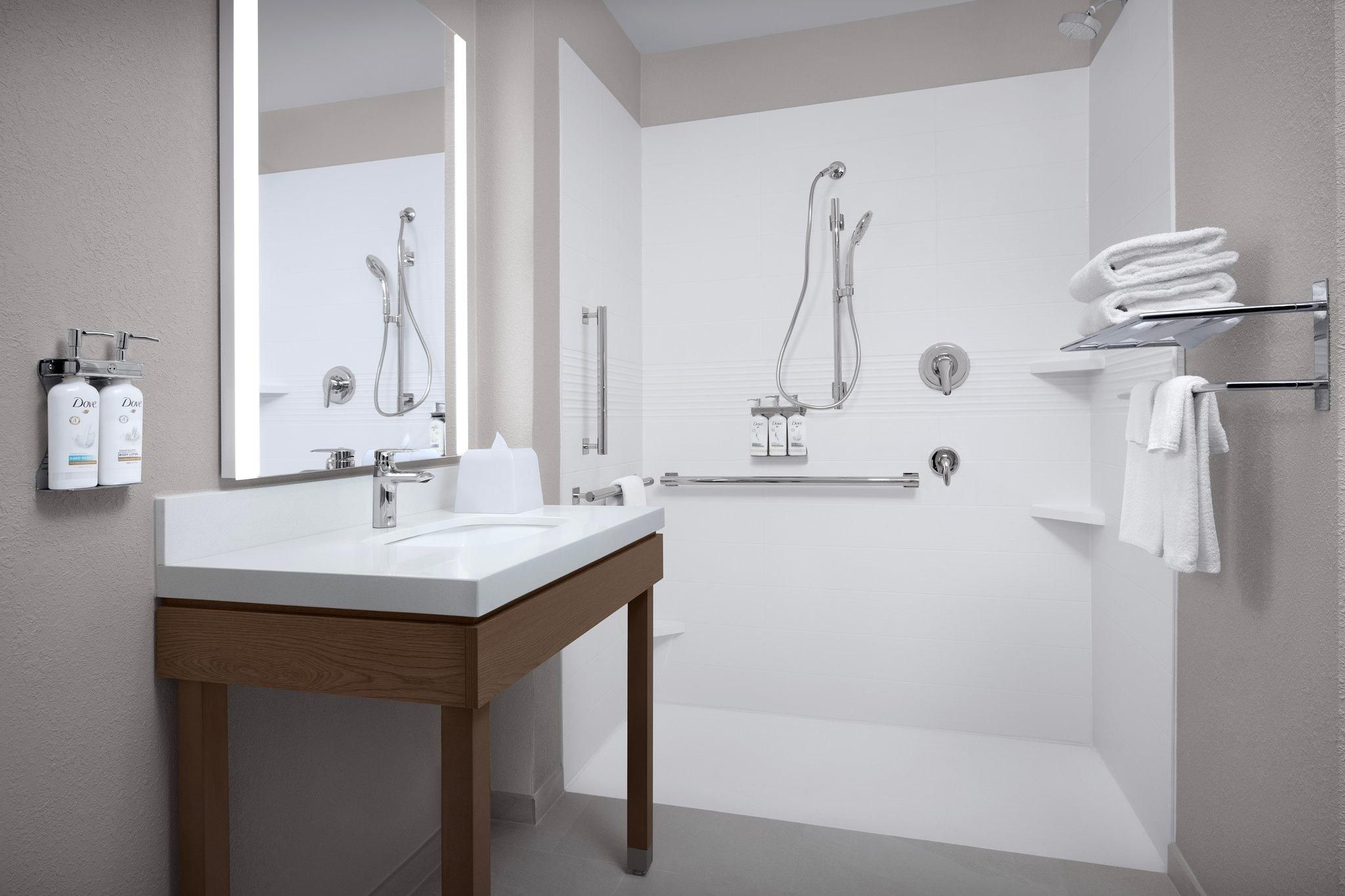 Candlewood Suites Annapolis By IHG 1 King Studio Suite Communications Accessible Shower 2