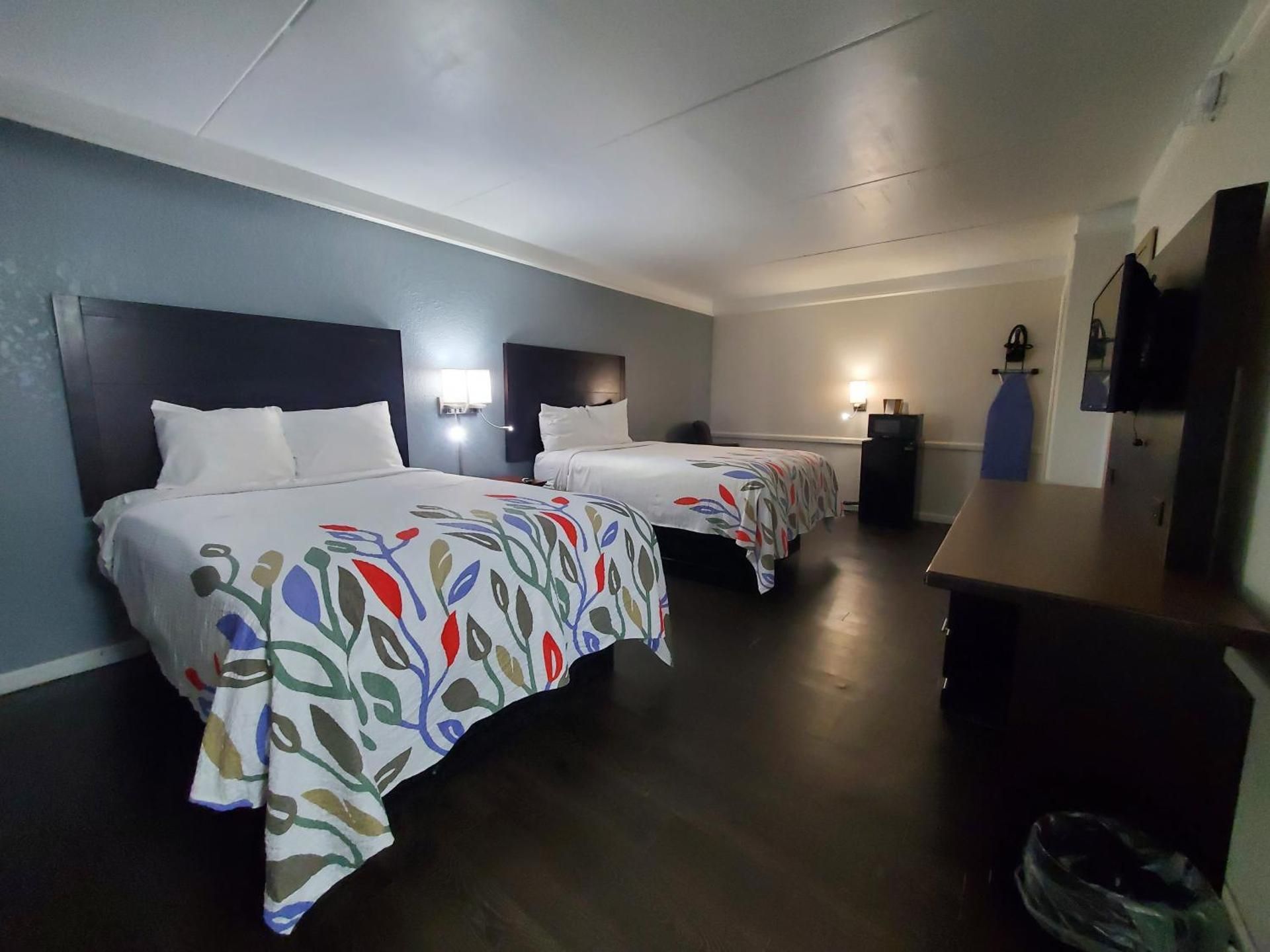 Double Room - Non-Smoking