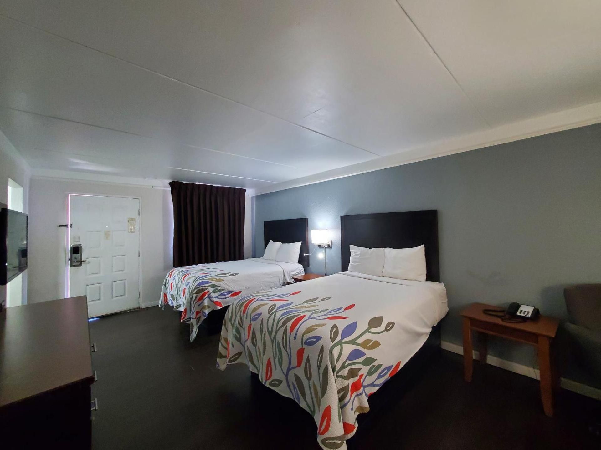 Double Room - Non-Smoking
