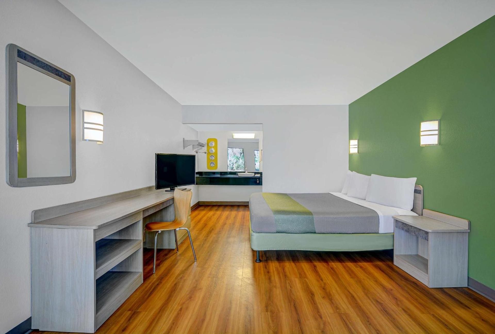 King Room