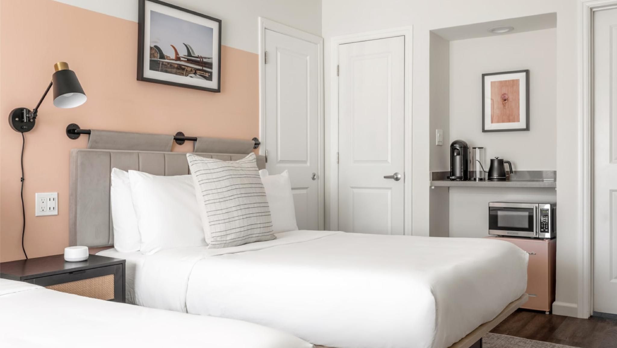 2 Double Beds Non-Smoking