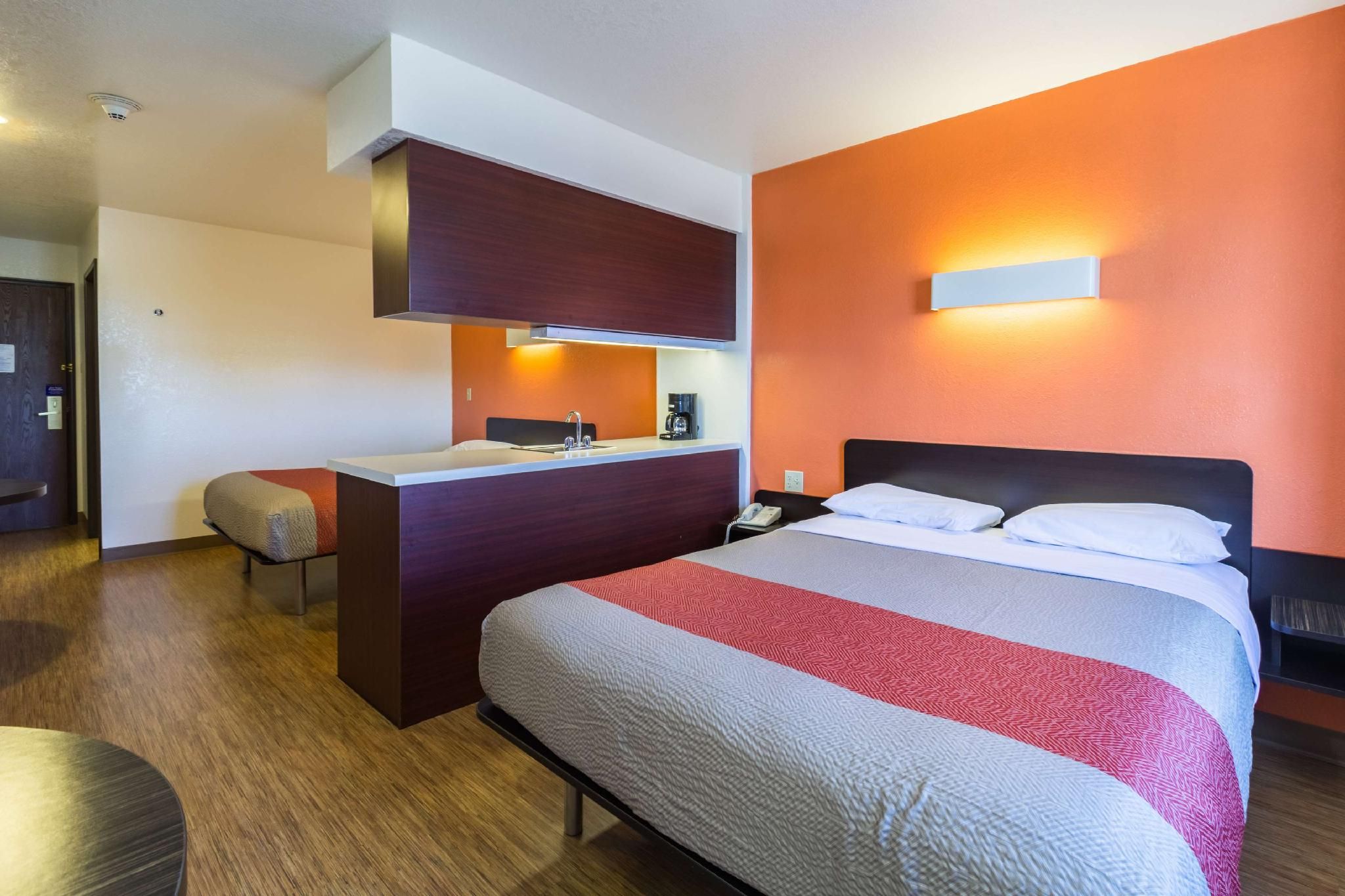 2 Queen Beds | Suite, Non-Smoking, Micfridge