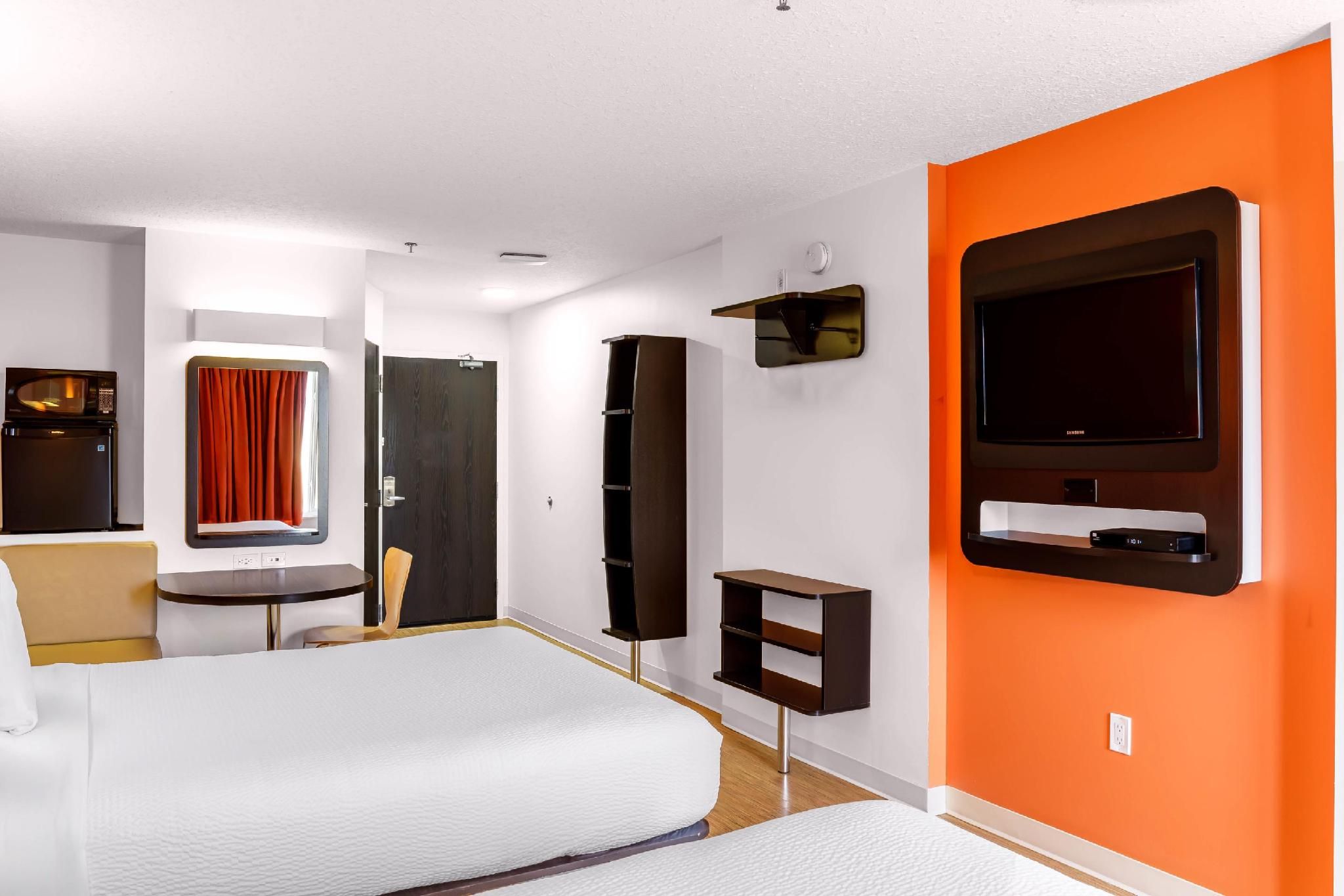 2 FULL BEDS | SUITE, NSMK, MICFRIDGE