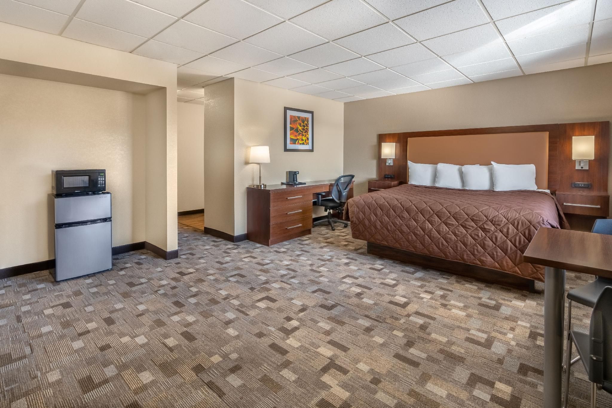 Standard King Room