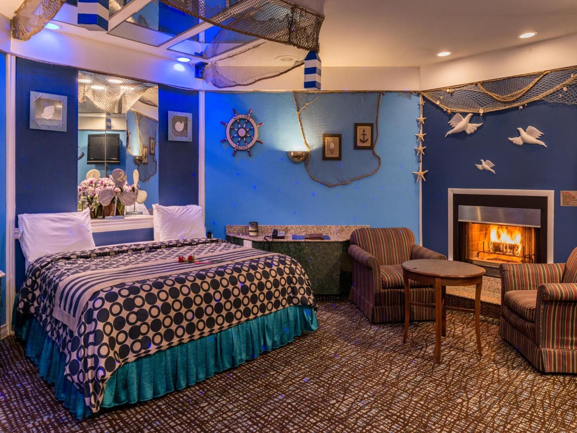 Superior King Suite with Jacuzzi and Fireplace