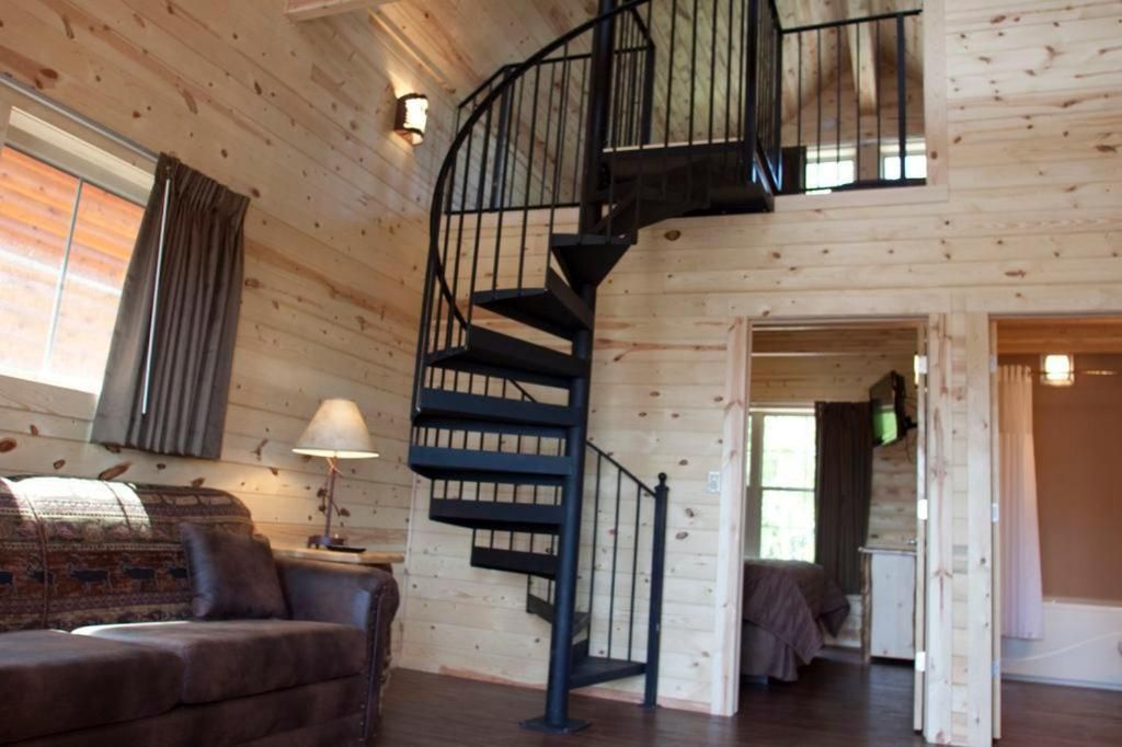 Deluxe Family Suite