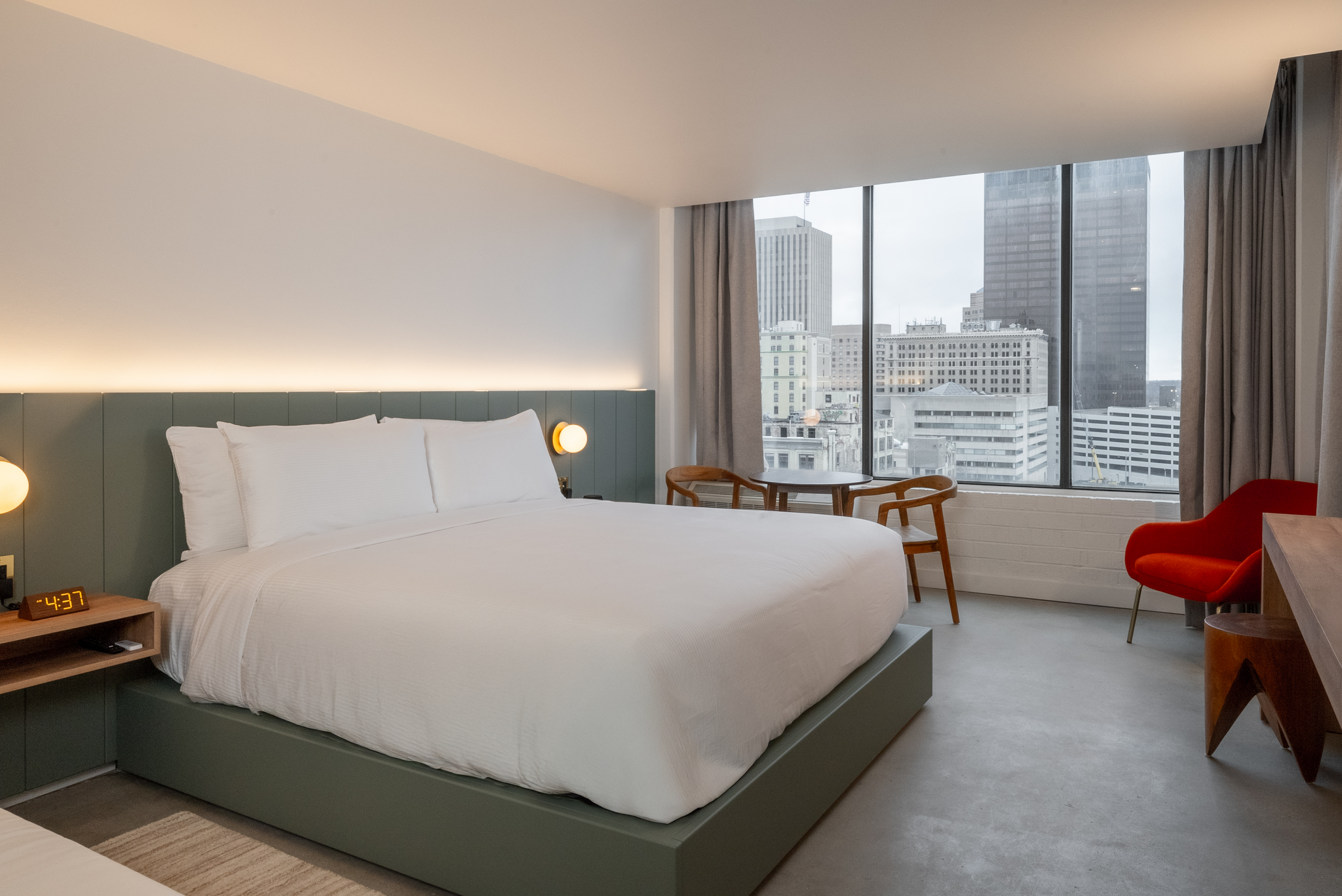 Deluxe King Rooms