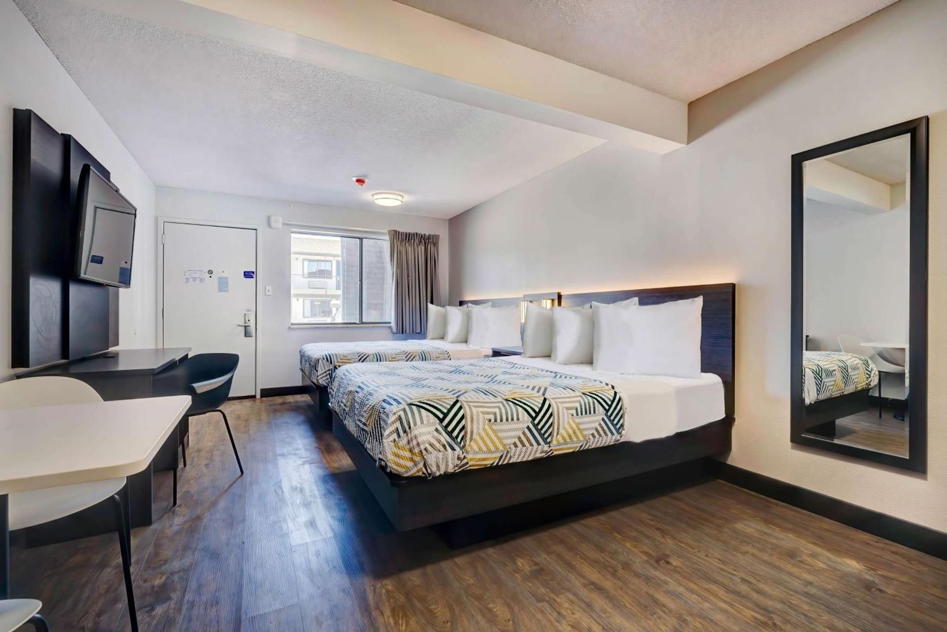 Studio 6  Rock Springs, WY - Flaming Gorge Queen Room with Two Queen Beds - Disability Access - Roll In Shower