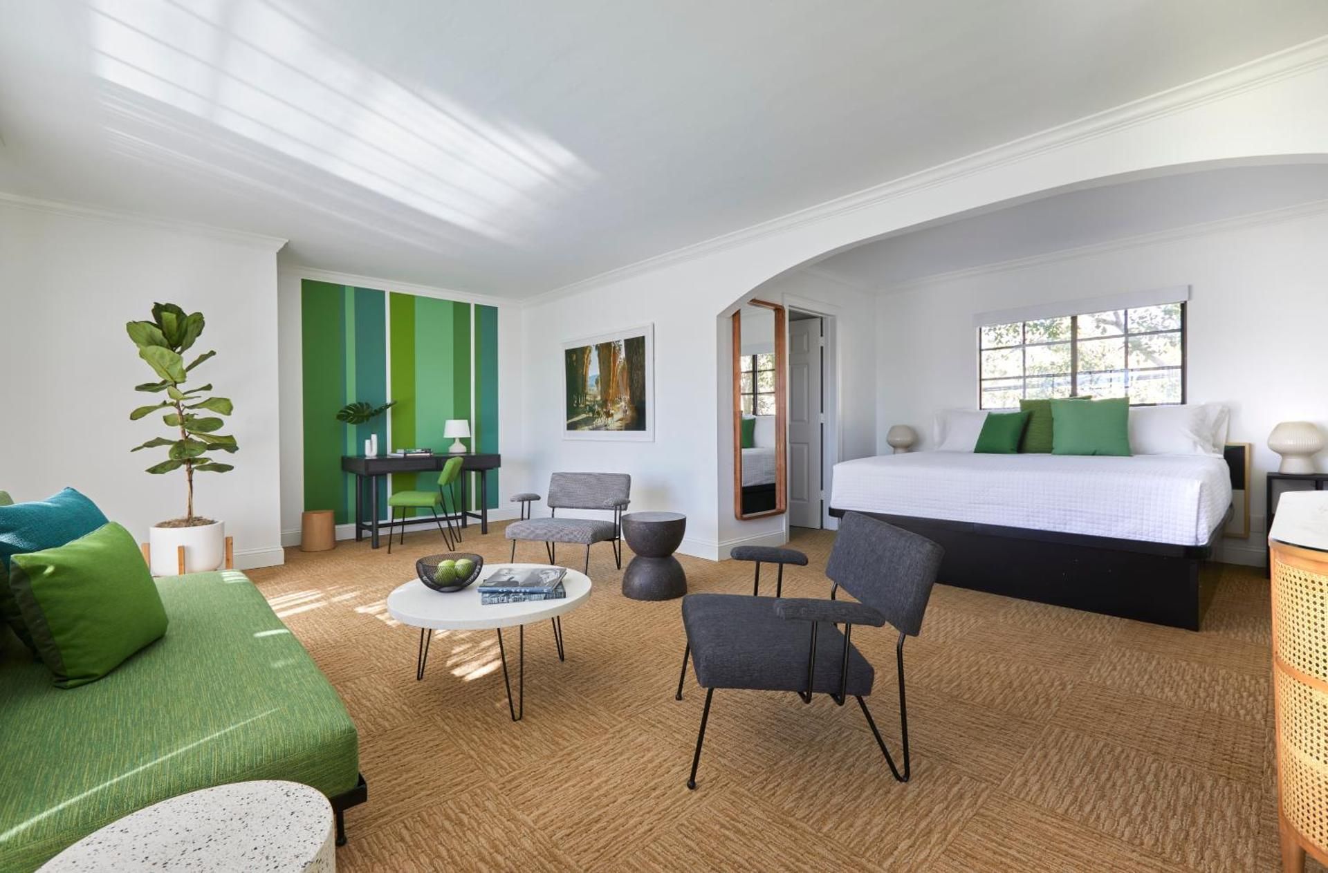 Balcony Suite