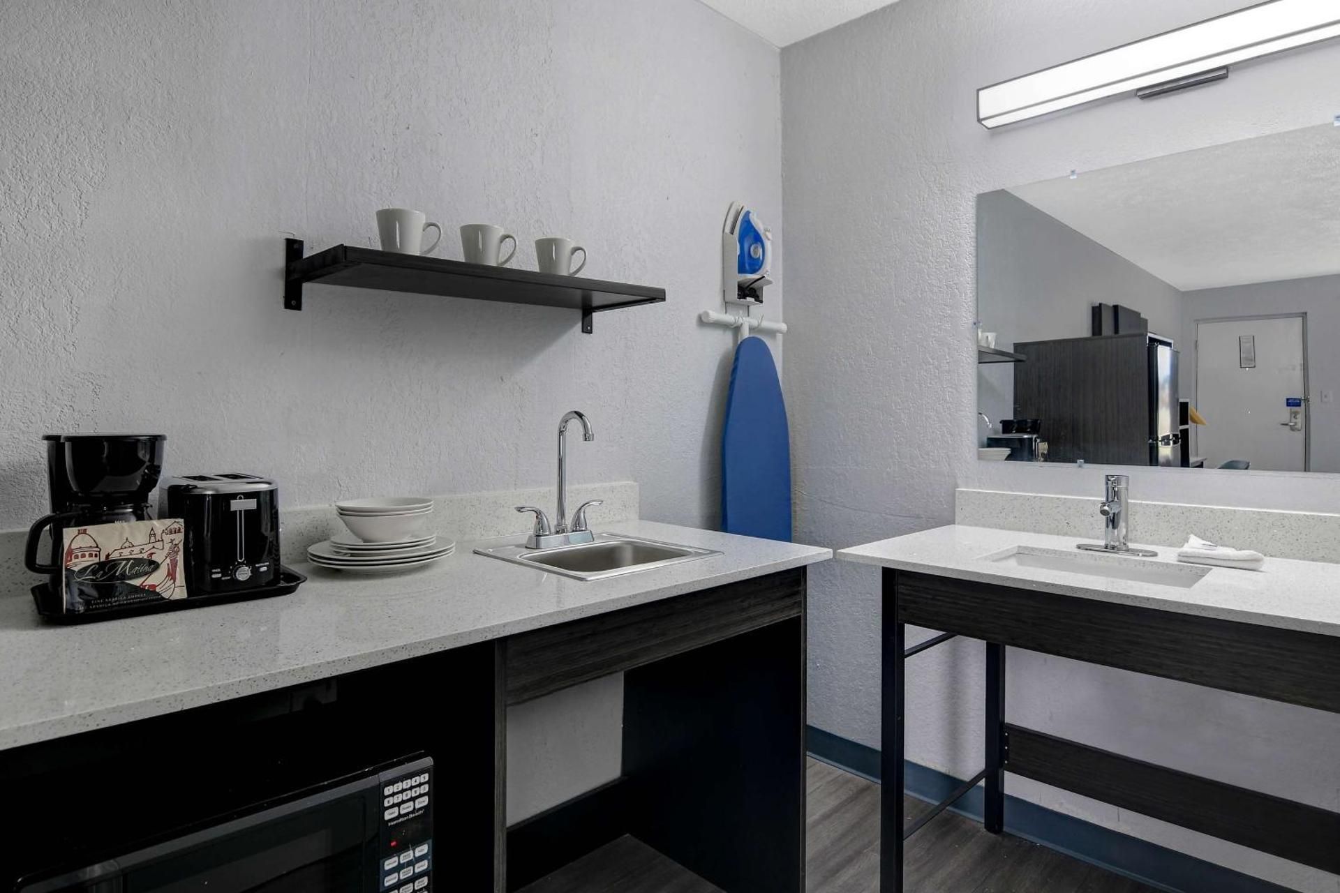 Quadruple Room - Disability Access - Non-Smoking