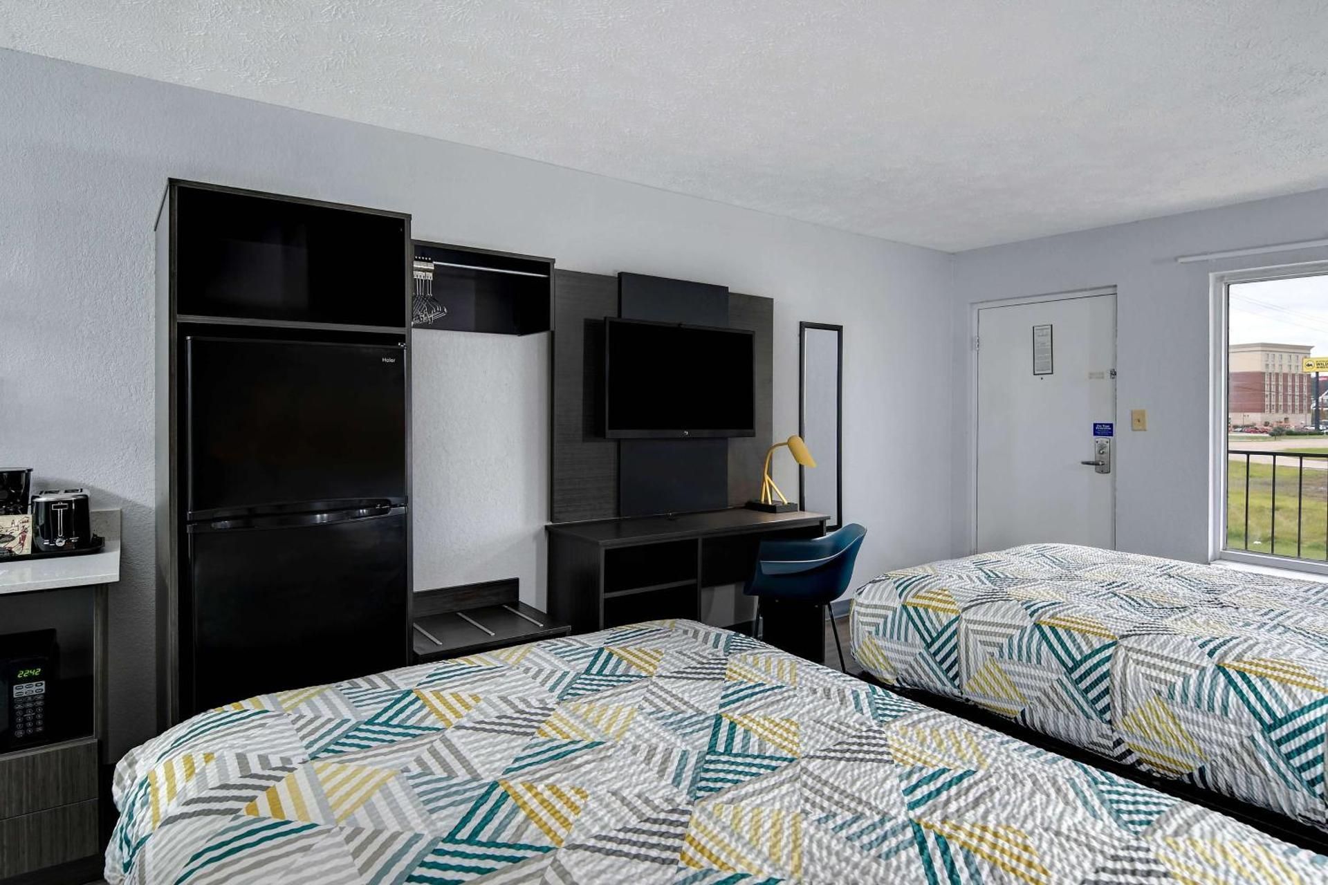 Quadruple Room - Non-Smoking