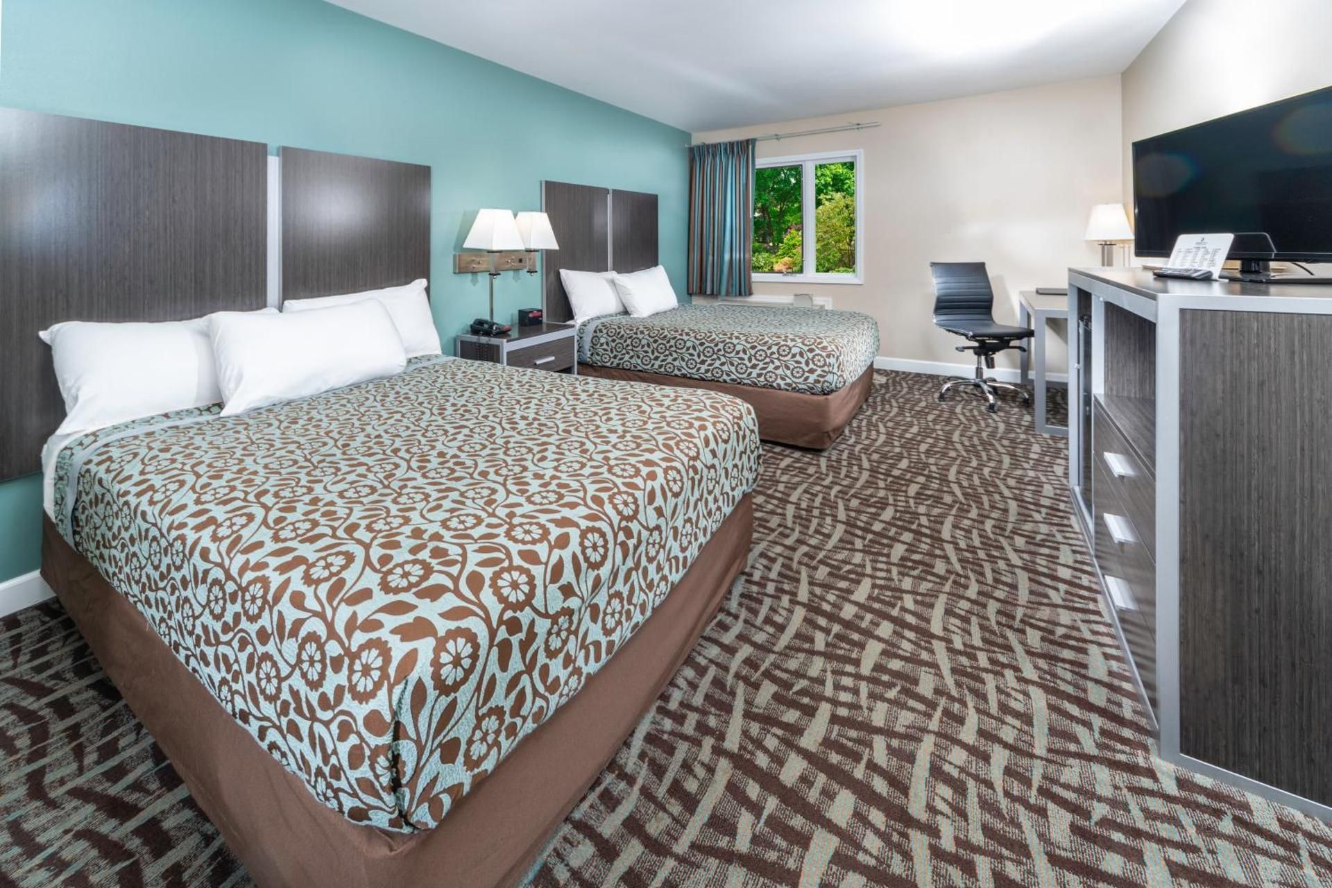 Standard Room with Two Queen Beds