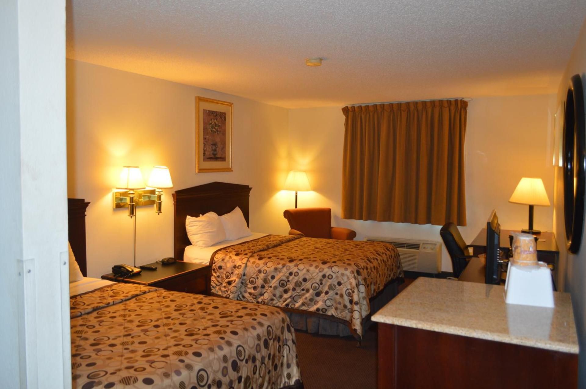 Double Room with Two Double Beds - Smoking